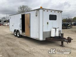 (Charlotte, MI) 1999 Southwest SW3001 T/A Enclosed Cargo Trailer Body Damage