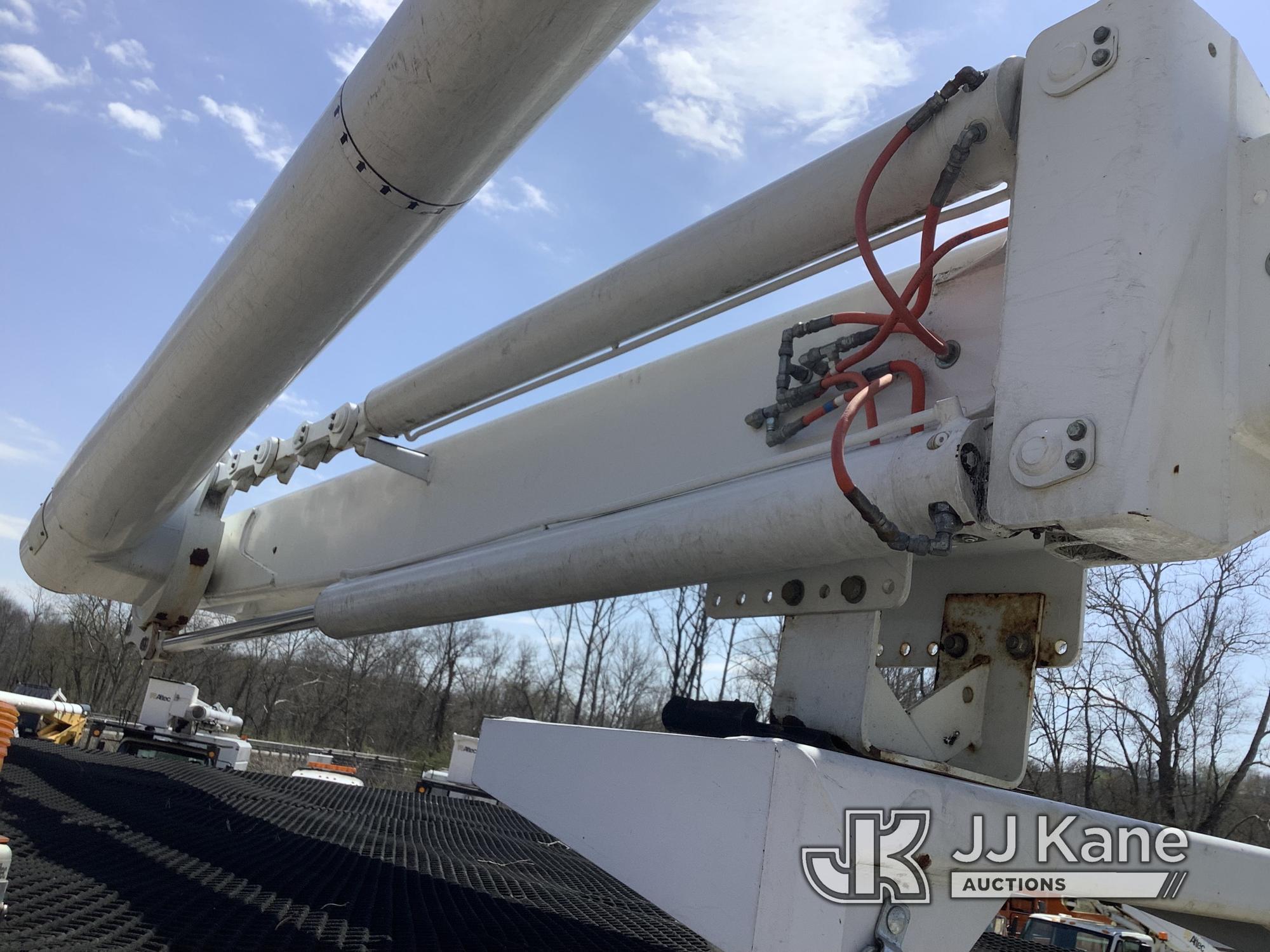 (Smock, PA) Altec LRV60-E70RM, Over-Center Elevator Bucket center mounted on 2012 Freightliner M2 10