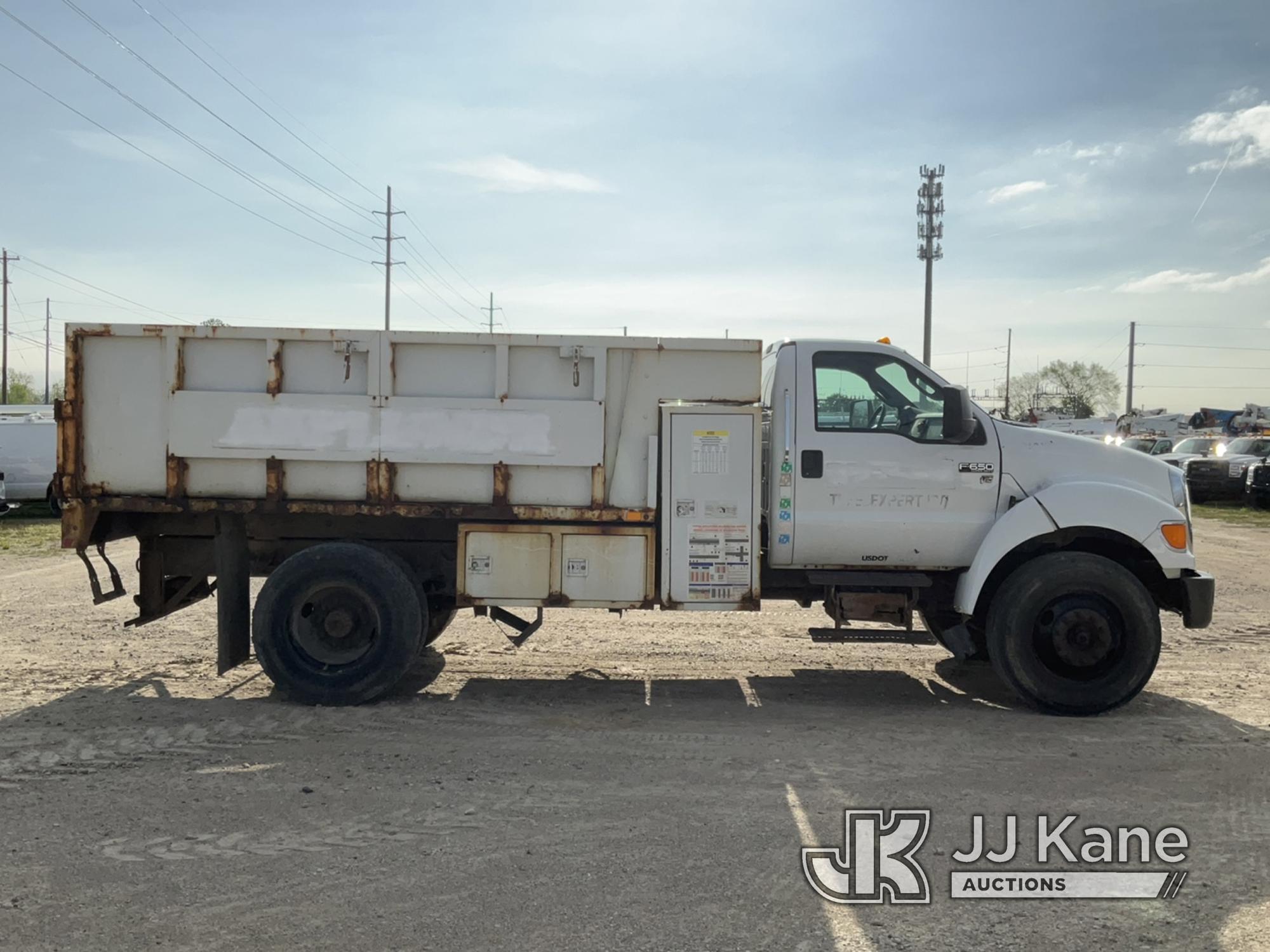 (Charlotte, MI) 2013 Ford F650 Chipper Dump Truck Runs, Moves, Jump To Start, PTO Engages, Dump Bed