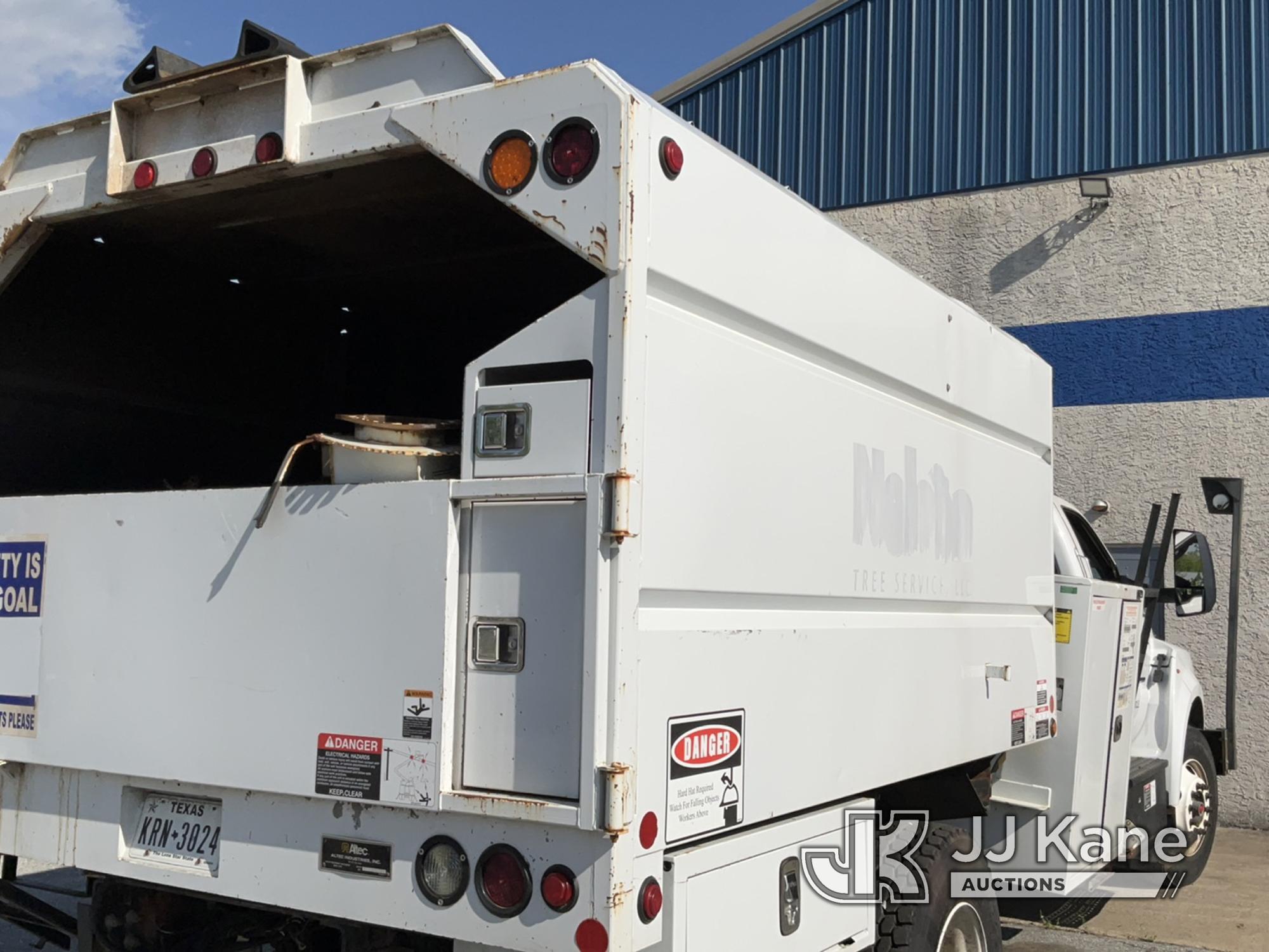 (Chester Springs, PA) 2017 Ford F750 Chipper Dump Truck Wrecked, Not Running, Condition Unknown, Loc