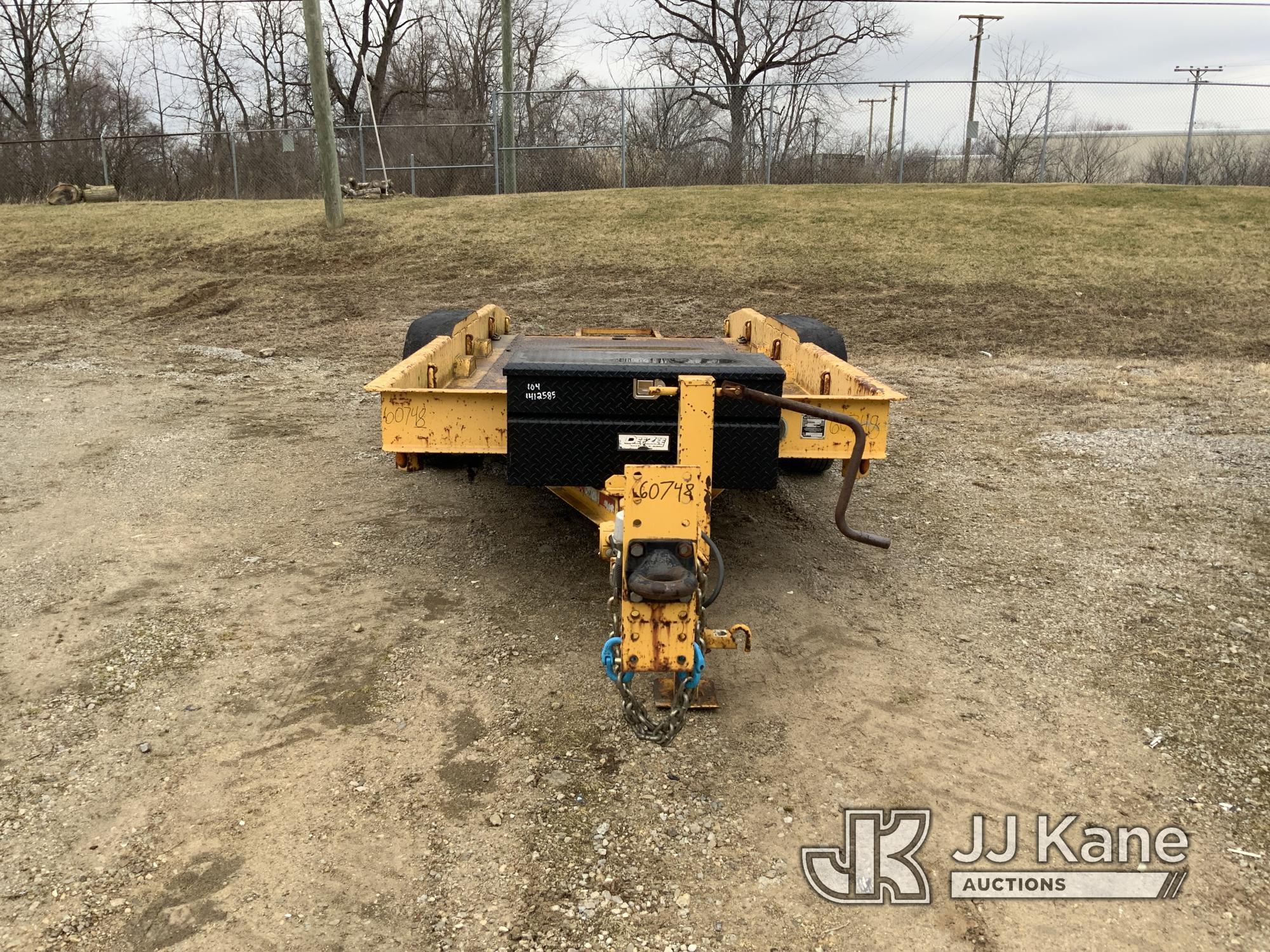 (Fort Wayne, IN) 2008 Butler LT-2018-WA T/A Tilt-Top Tagalong Trailer