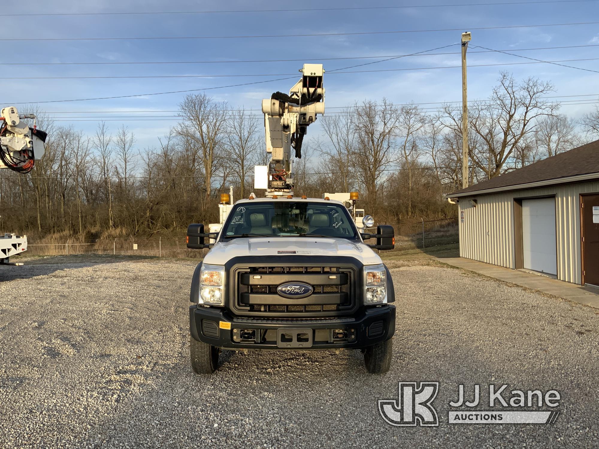 (Fort Wayne, IN) Altec AT40M, Articulating & Telescopic Material Handling Bucket Truck mounted behin