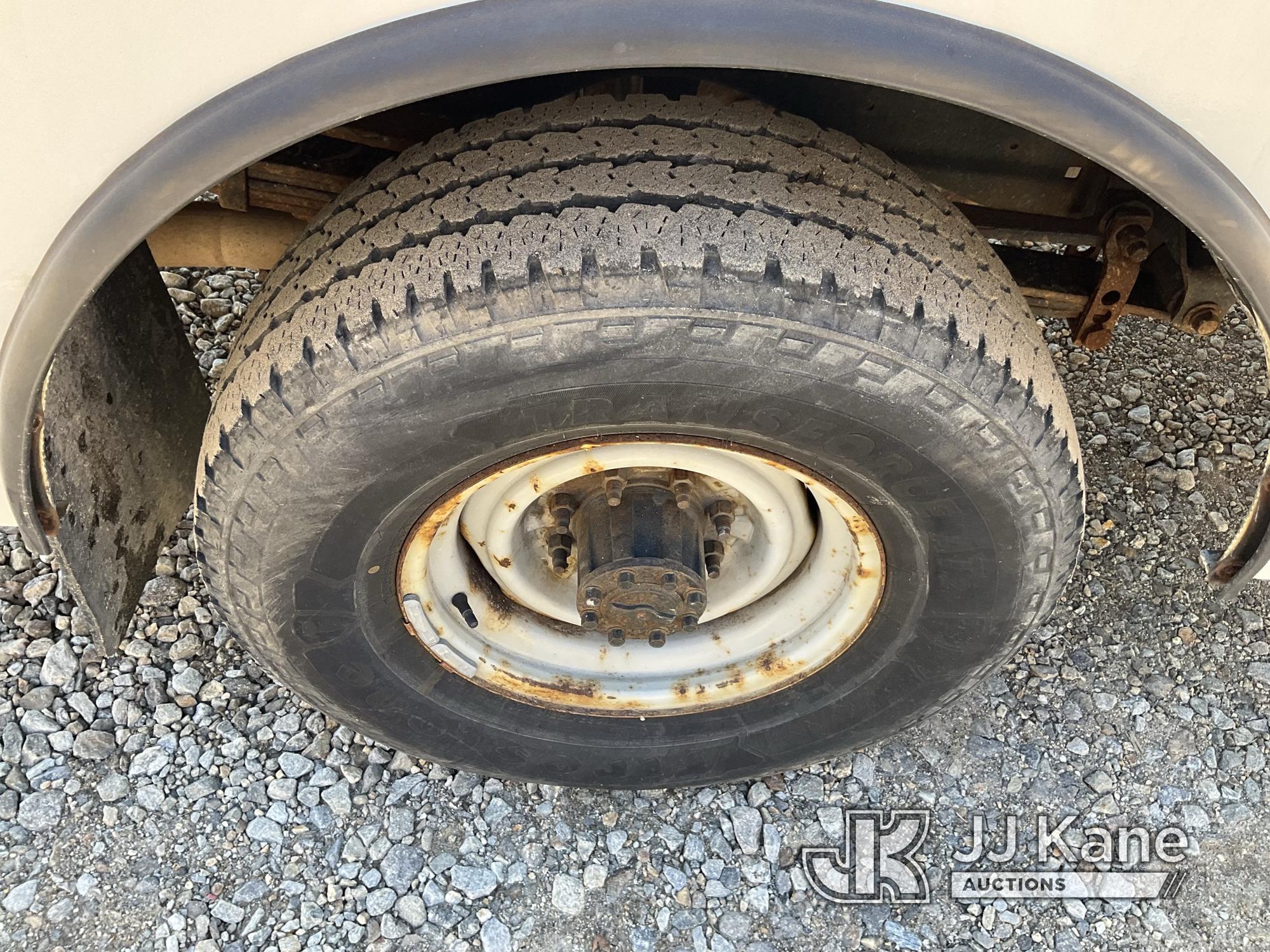 (Shrewsbury, MA) Altec AT200A, Telescopic Non-Insulated Bucket Van mounted behind cab on 2017 Ford E