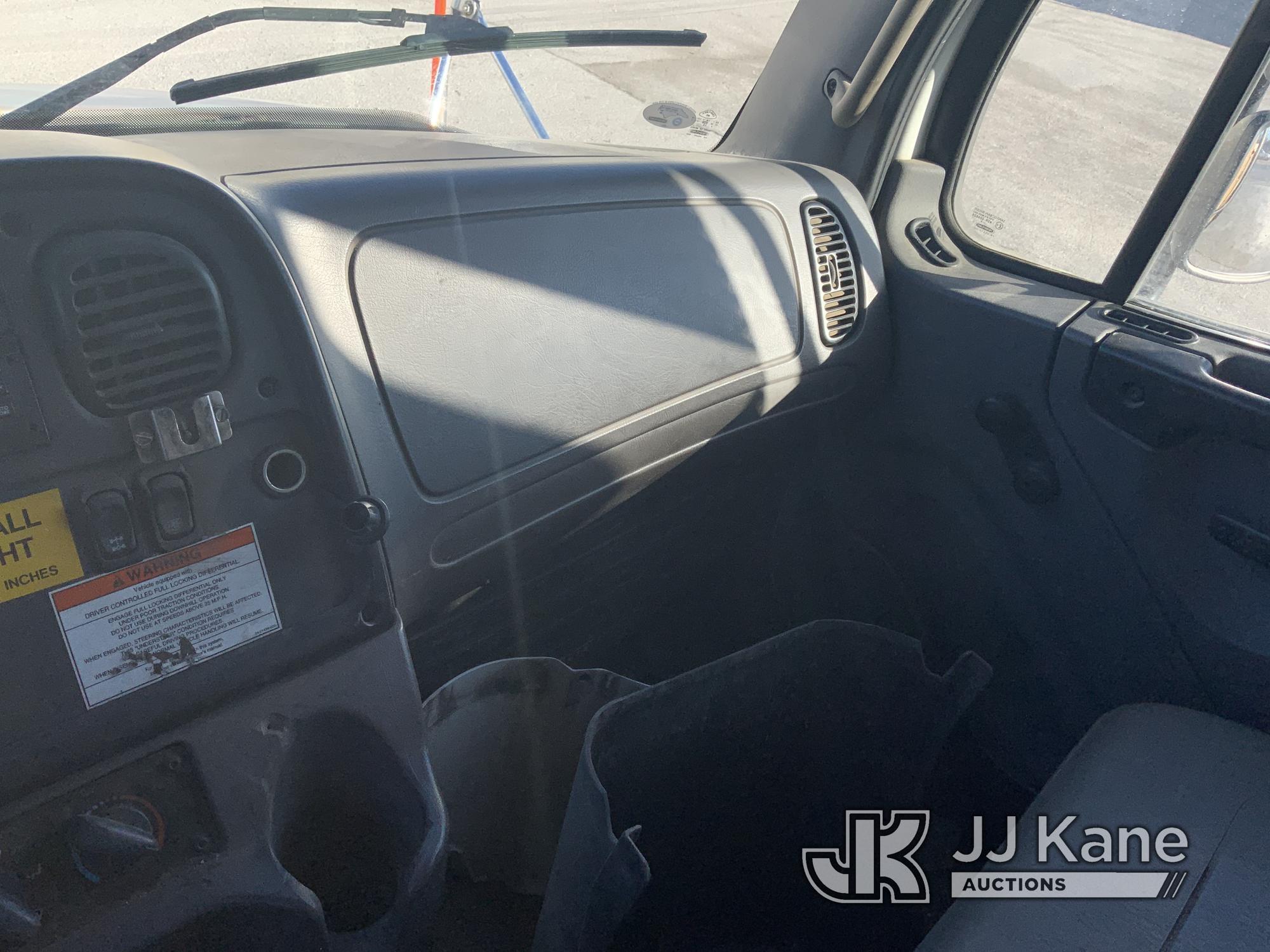 (Fort Wayne, IN) 2009 Freightliner M2 106 Enclosed Utility Truck Runs & Moves