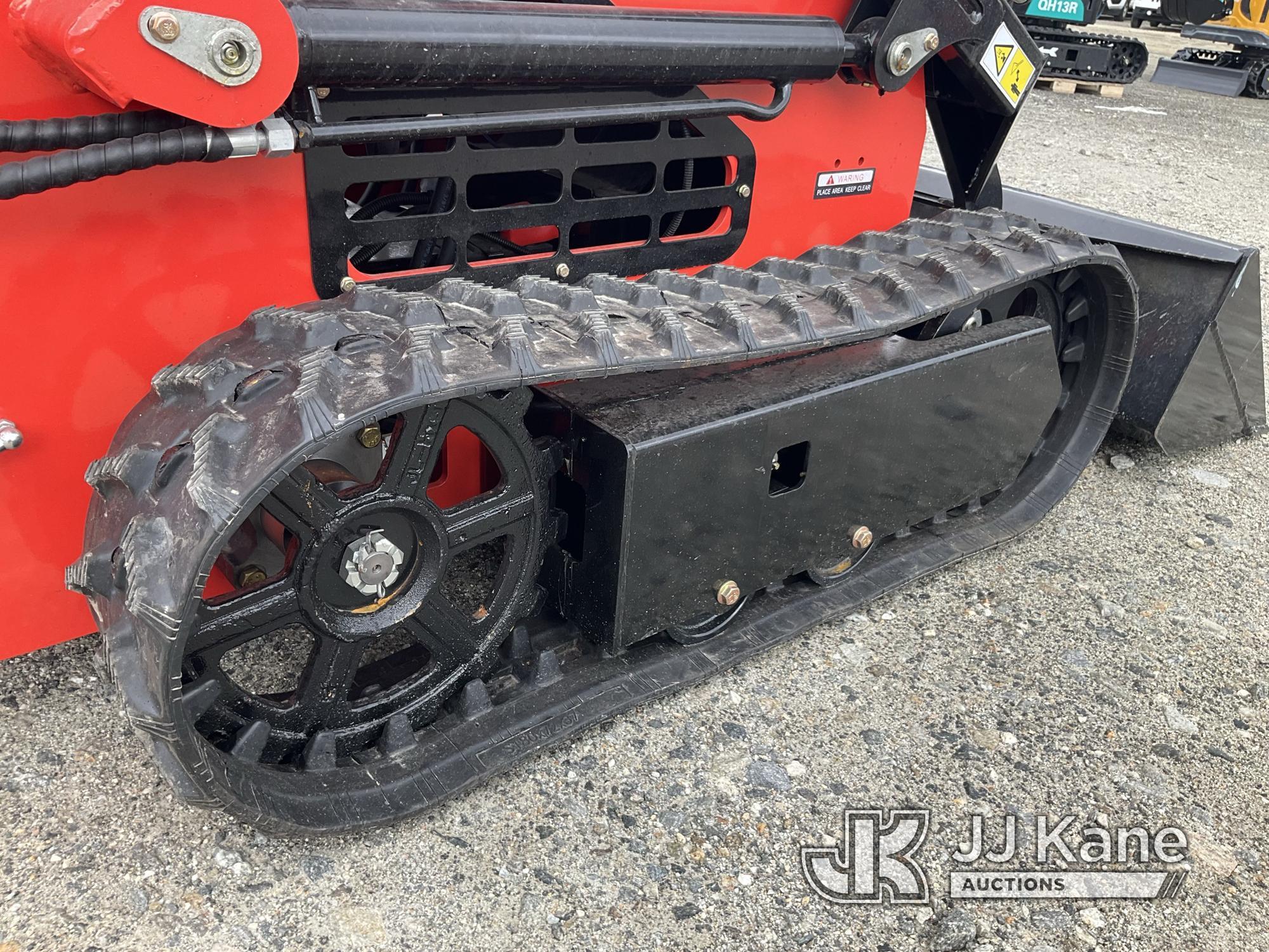 (Shrewsbury, MA) 2024 Agrotk LRT23 Walk-Behind Crawler Skid Steer Loader New/Unused) (Not Running, F