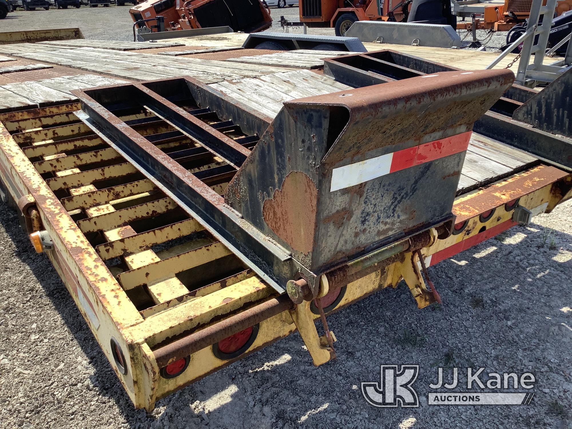 (Smock, PA) 2012 Interstate T/A Tagalong Equipment Trailer Rust Damage