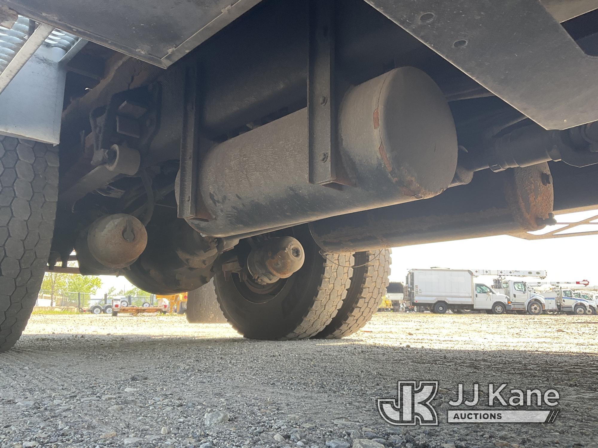 (Plymouth Meeting, PA) Altec AA55-MH, Material Handling Bucket Truck rear mounted on 2017 Internatio