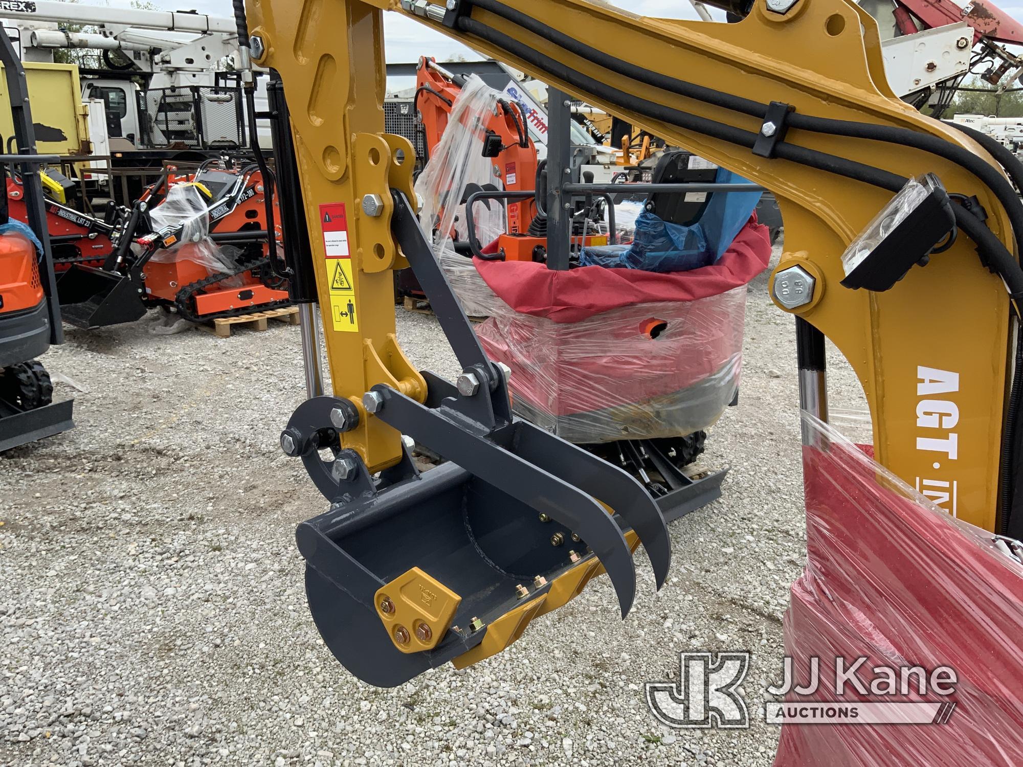 (Fort Wayne, IN) 2024 AGT H15 Mini Hydraulic Excavator New) (Condition Unknown
