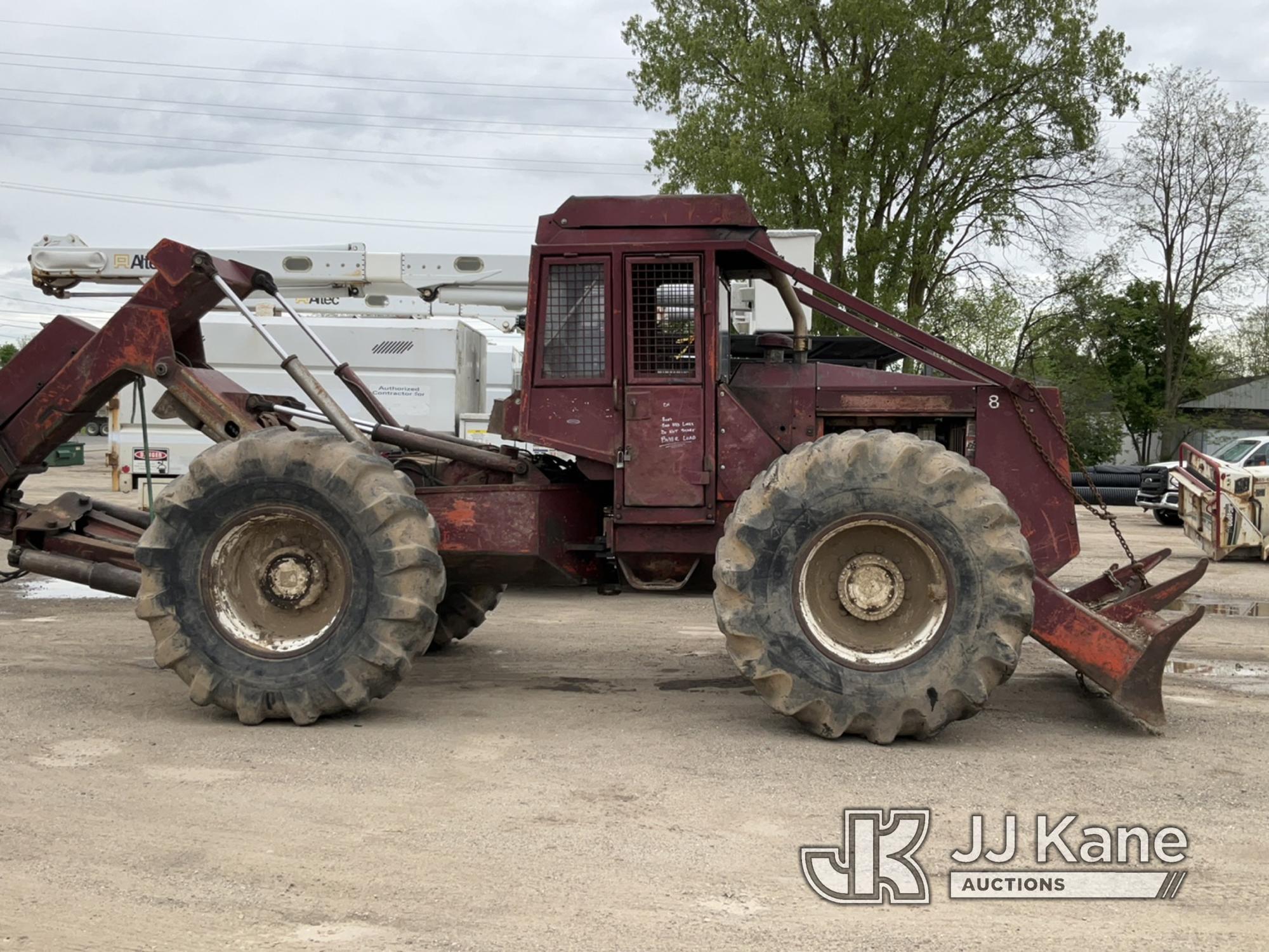 (Charlotte, MI) 1987 Timberjack 380A Articulating Rubber Tired Log Skidder Runs, Does Not Move, Hydr