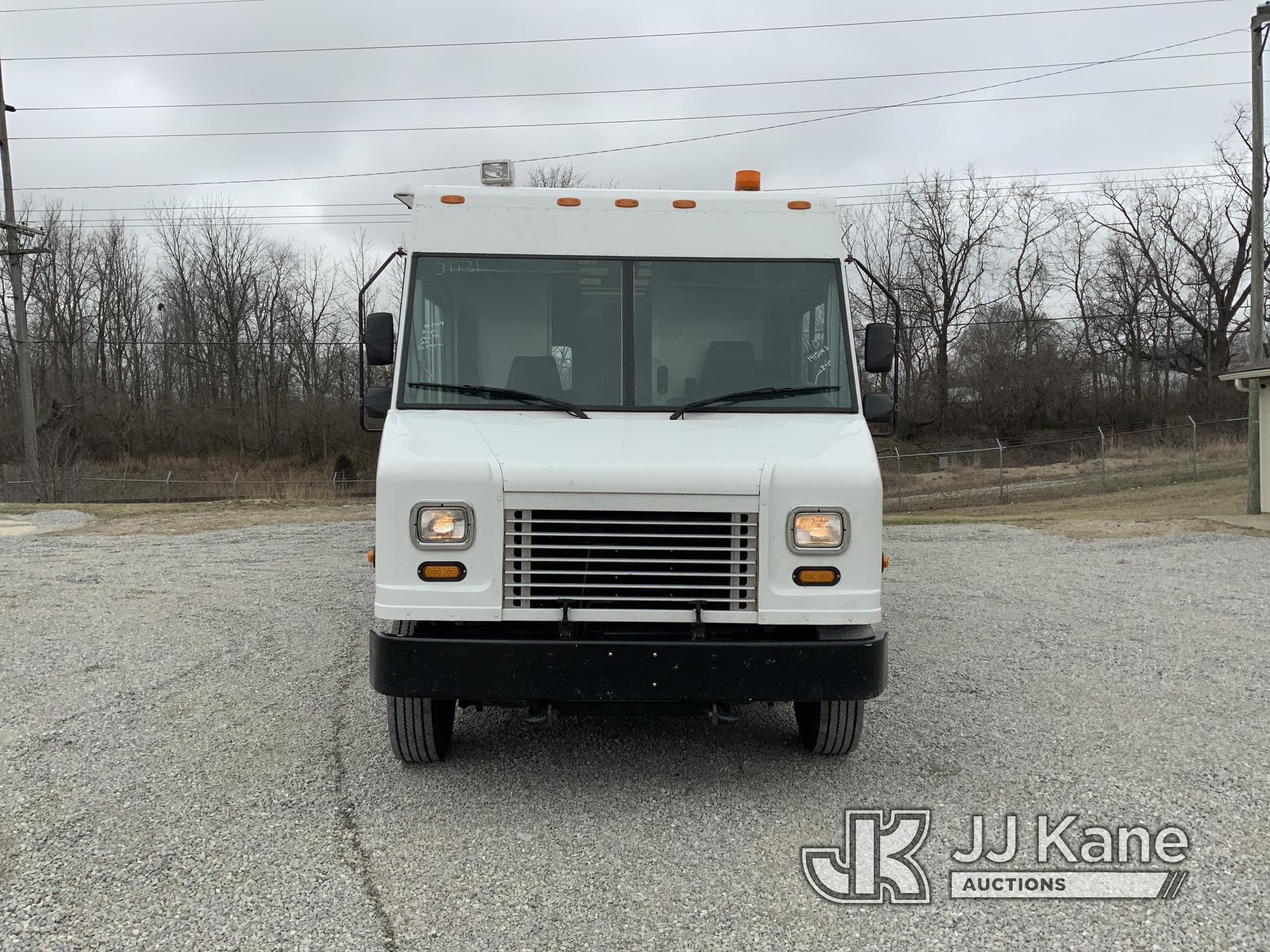 (Fort Wayne, IN) 2009 Workhorse W42 Step Van Runs & Moves