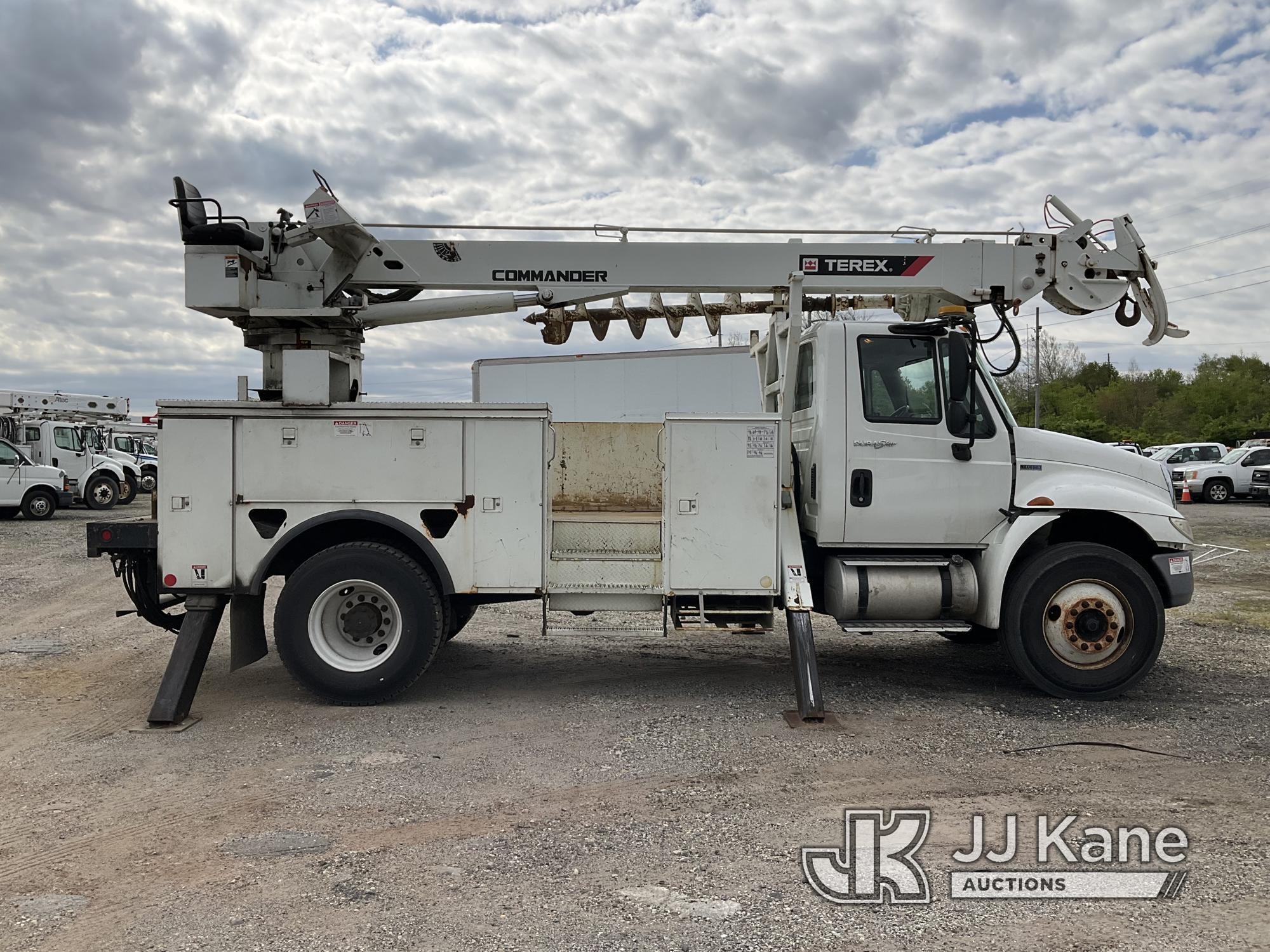 (Plymouth Meeting, PA) Terex Commander 4047, Digger Derrick rear mounted on 2014 International 4300