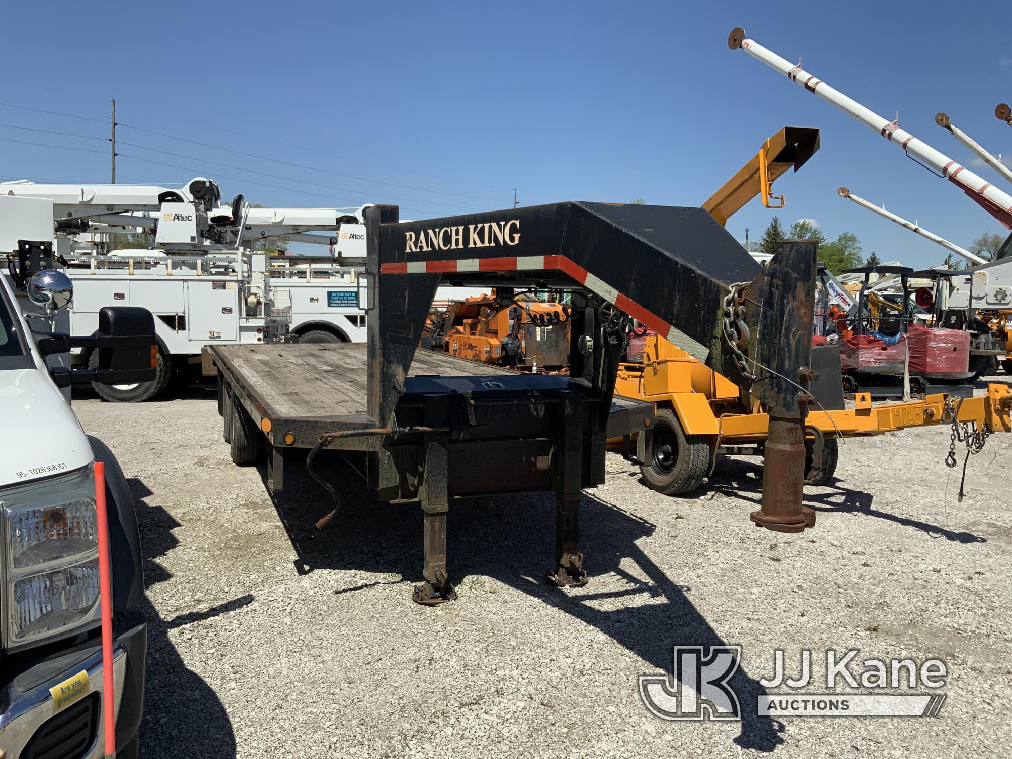 (Fort Wayne, IN) 2011 Ameritrail GN24-242 T/A Gooseneck Tagalong Trailer