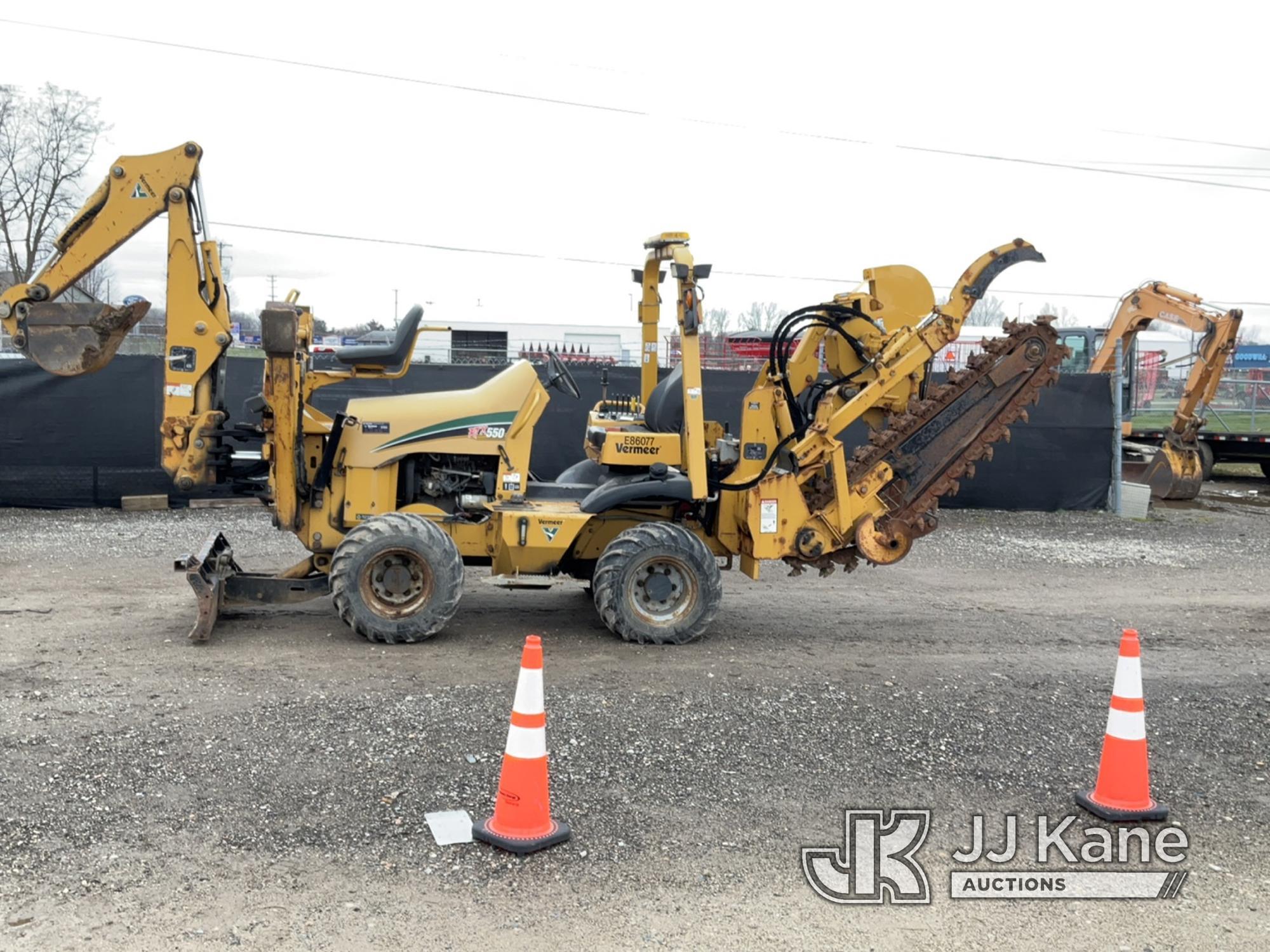 (Charlotte, MI) 2014 Vermeer RTX550 Combo Trencher/Vibratory Cable Plow Runs, Moves, Operates