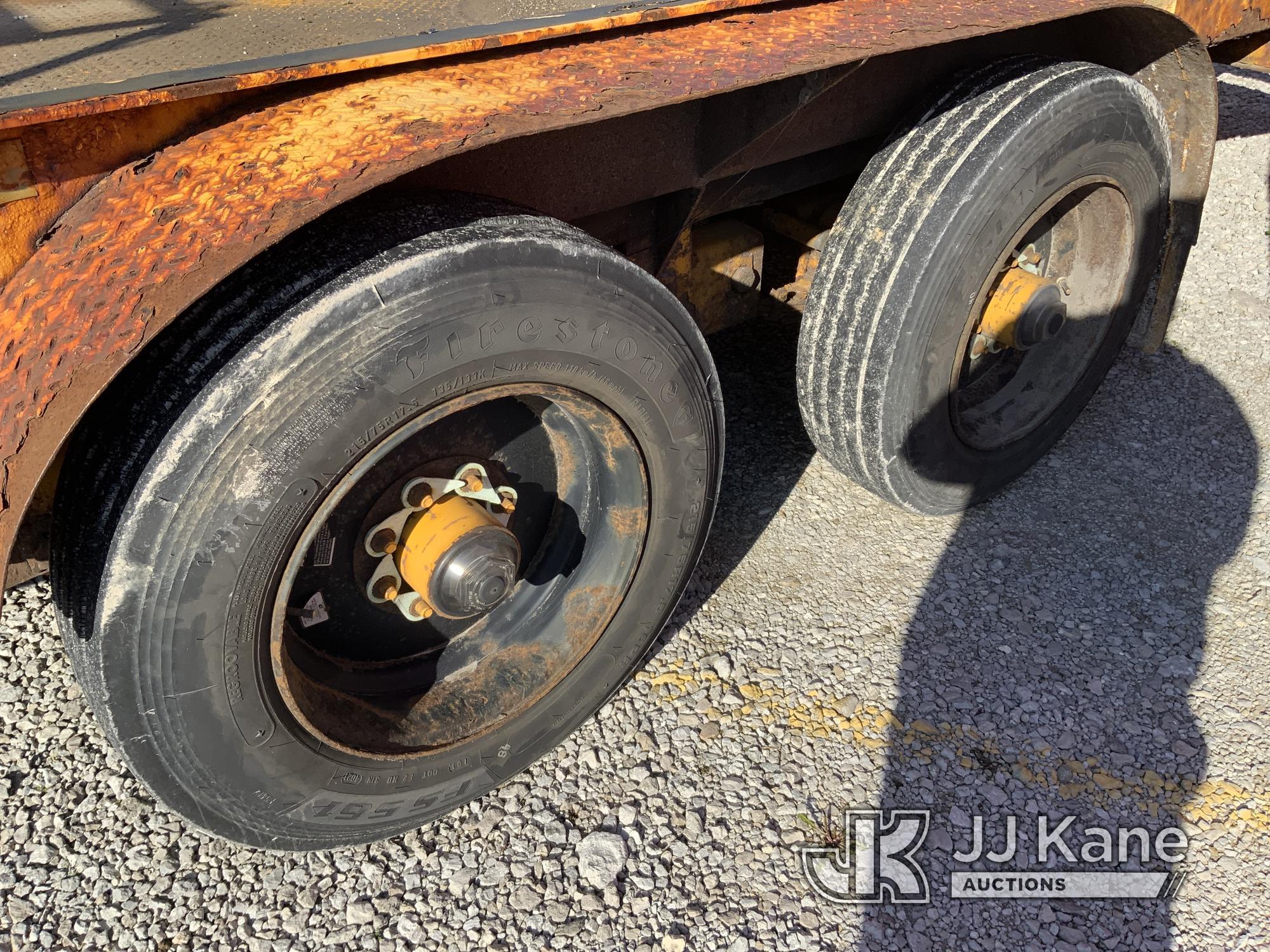 (Fort Wayne, IN) 2011 Butler LT-2023-WAR T/A Tagalong Equipment Trailer Rust Damage