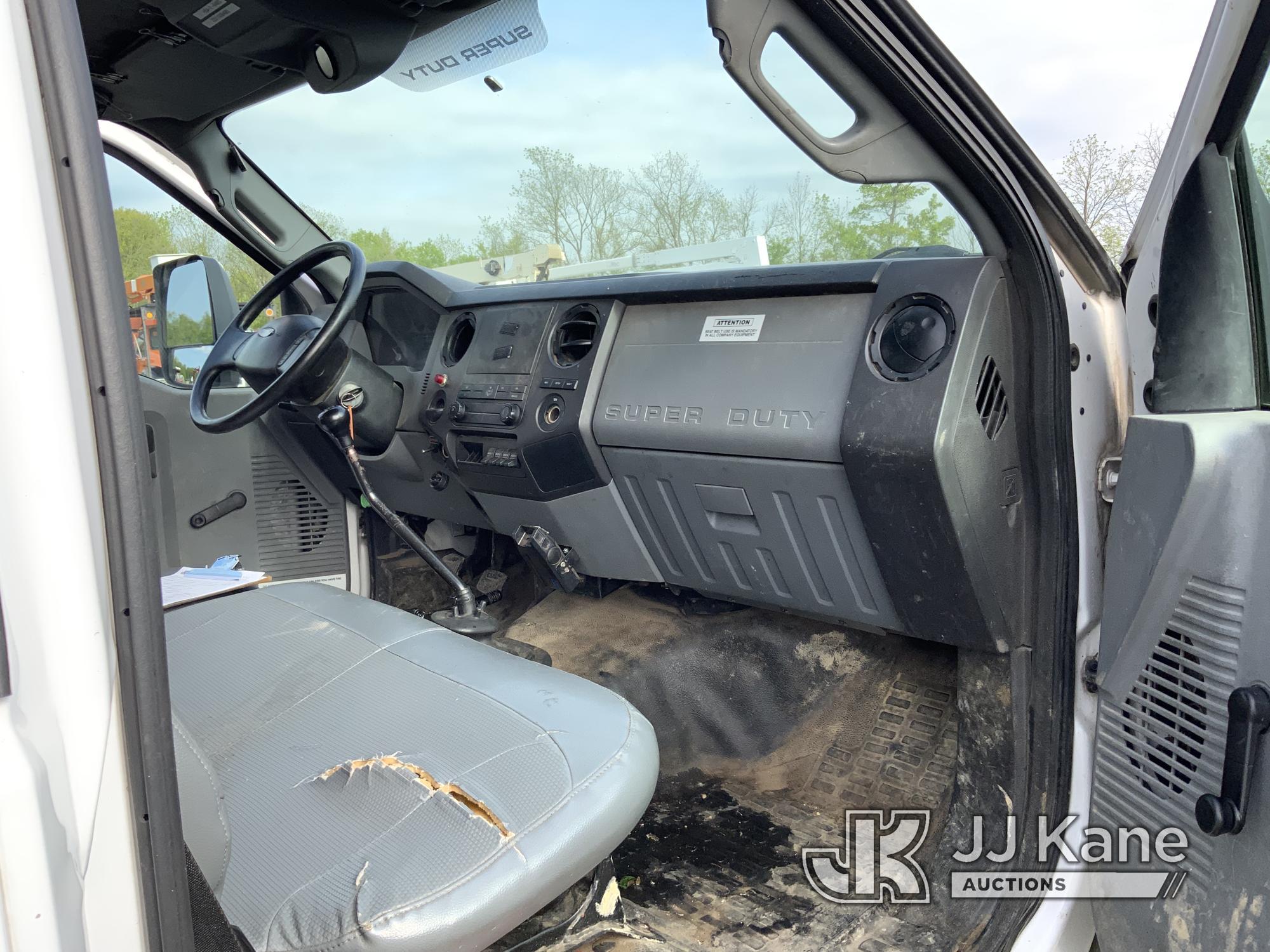 (Ashland, OH) 2012 Ford F750 Chipper Dump Truck Runs & Moves) (Seller States: Needs Brakes Replaced