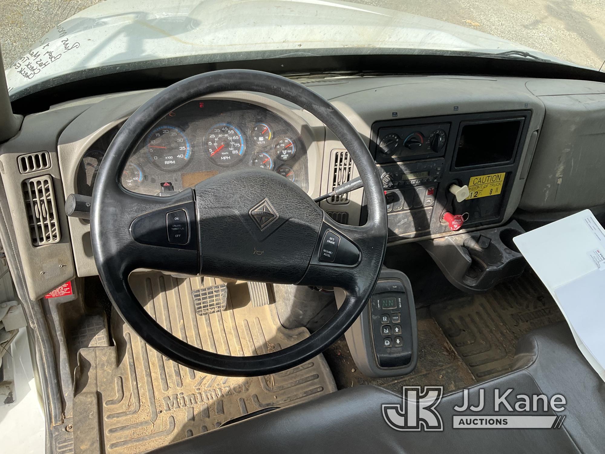 (Plymouth Meeting, PA) Terex Commander 4047, Digger Derrick rear mounted on 2014 International 4300