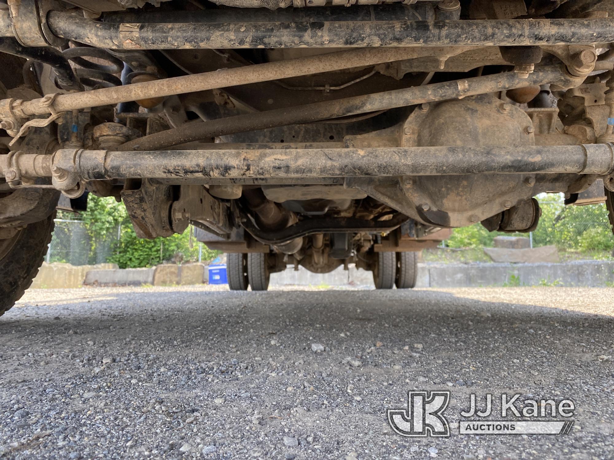 (Plymouth Meeting, PA) 2016 Ford F550 4x4 Crew-Cab Flatbed Truck Runs & Moves, Check Engine Light On