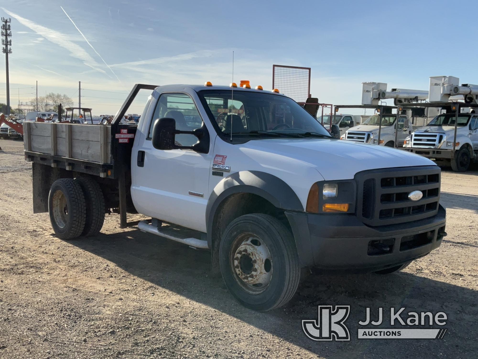 (Charlotte, MI) 2005 Ford F550 Flatbed Truck Runs, Moves, Rust