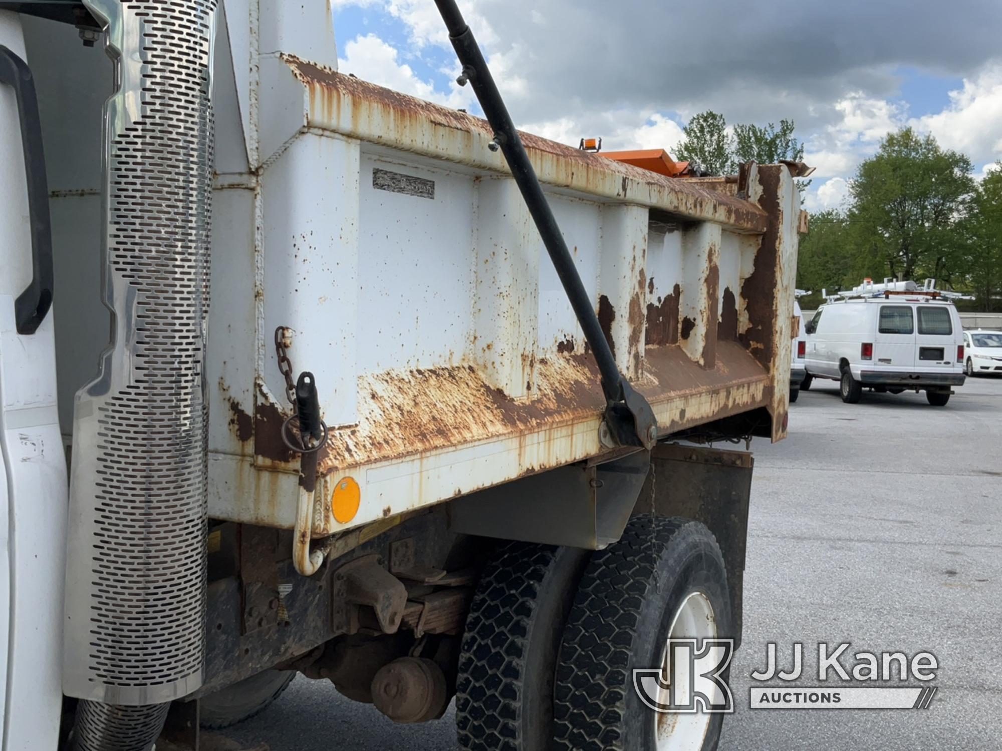 (Chester Springs, PA) 2009 GMC C8500 Dump Truck Runs, Moves & Dump Operates, Engine Light On, Body &