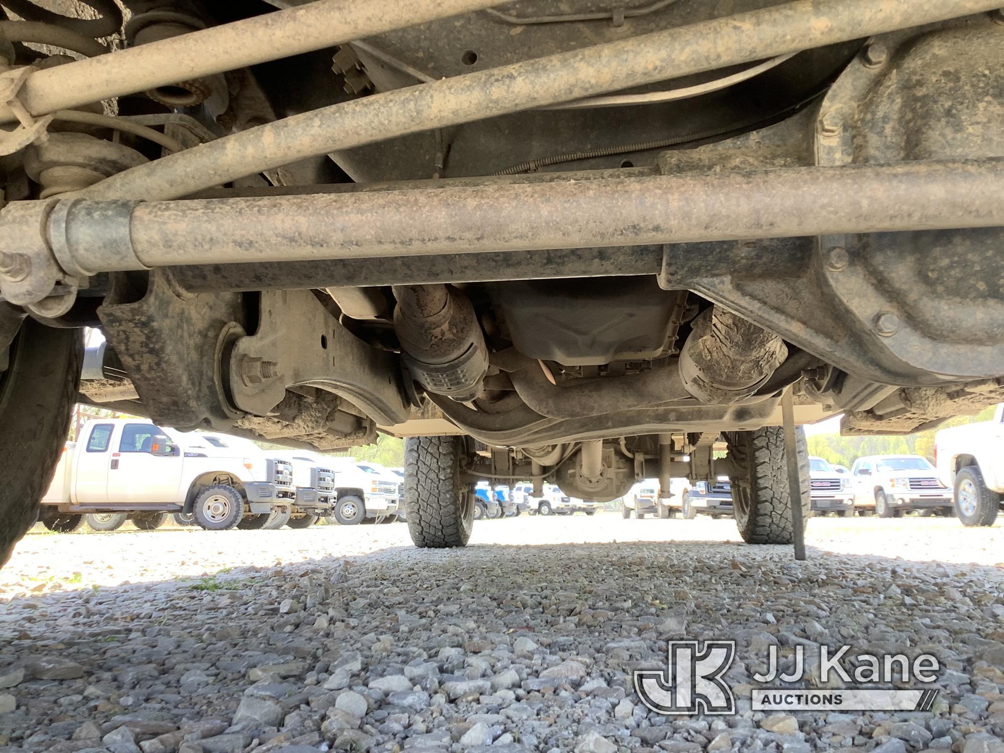 (Smock, PA) 2011 Ford F350 4x4 Extended-Cab Service Truck Runs & Moves, Rust Damage, Crane Condition