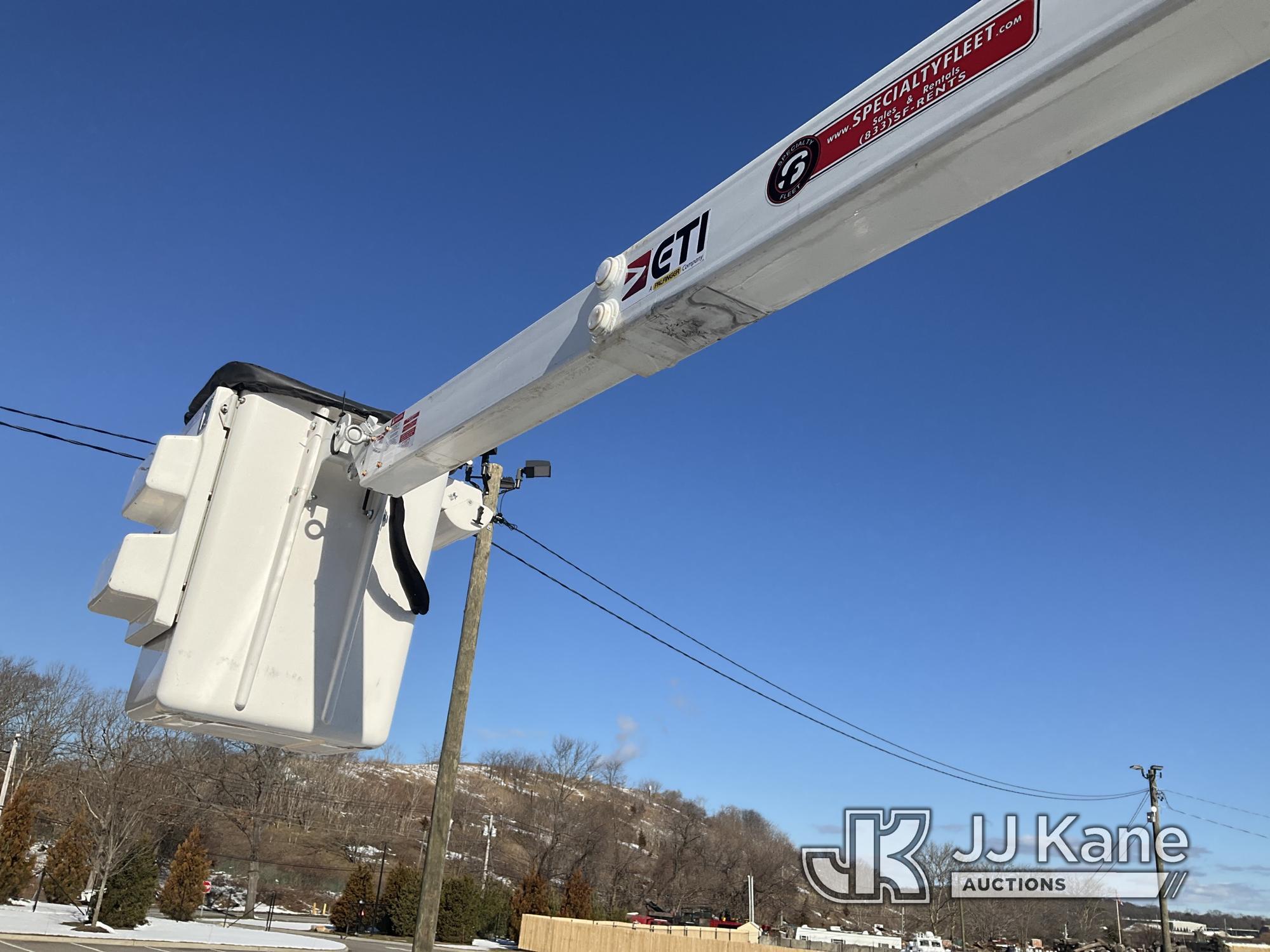 (Kings Park, NY) ETI ETC35SNT, Articulating & Telescopic Non-Insulated Bucket Truck mounted behind c