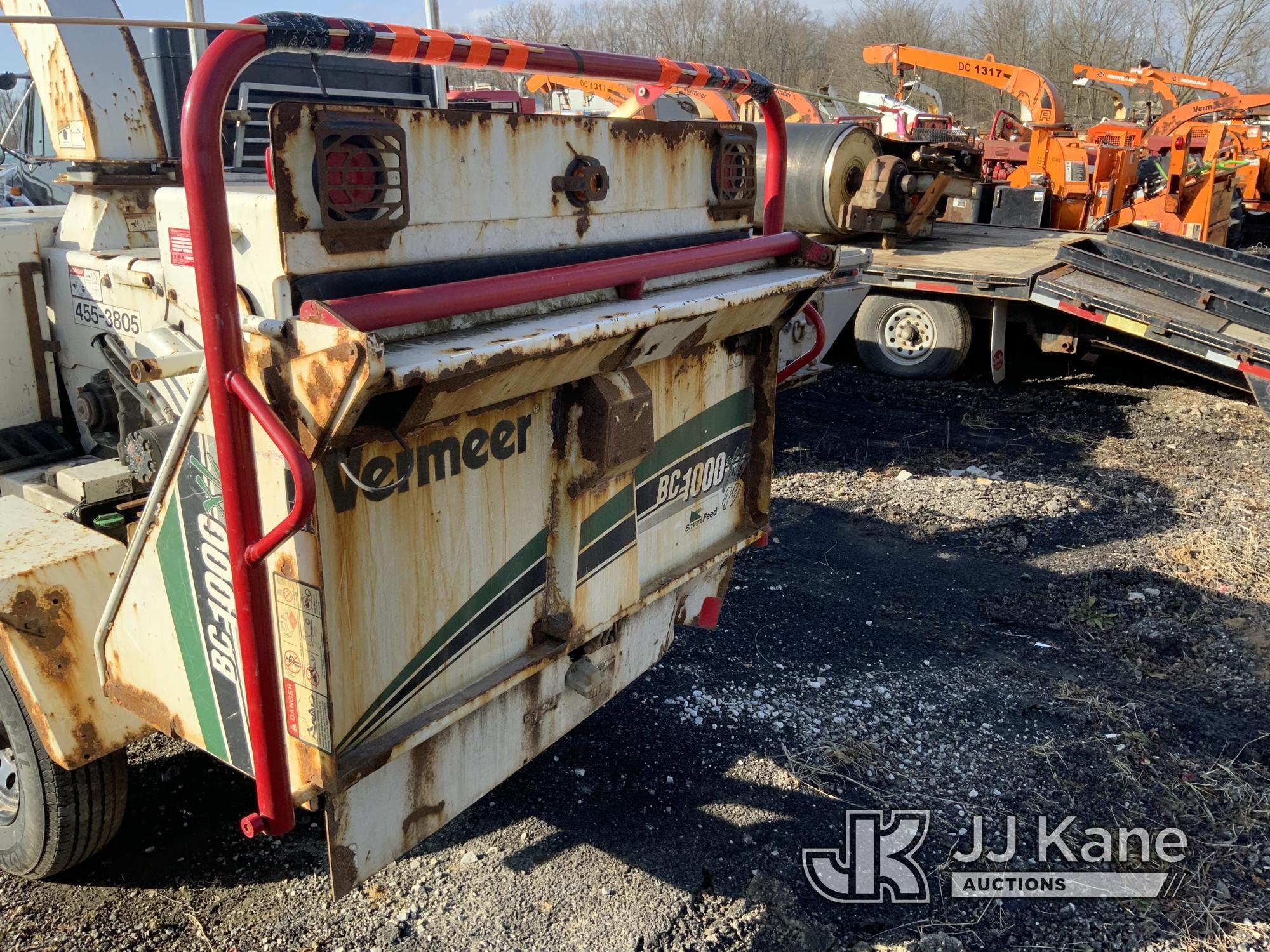 (Ashland, OH) 2013 Vermeer BC1000XL Chipper (12in Drum), trailer mtd. NO TITLE) (Runs, Operating Con