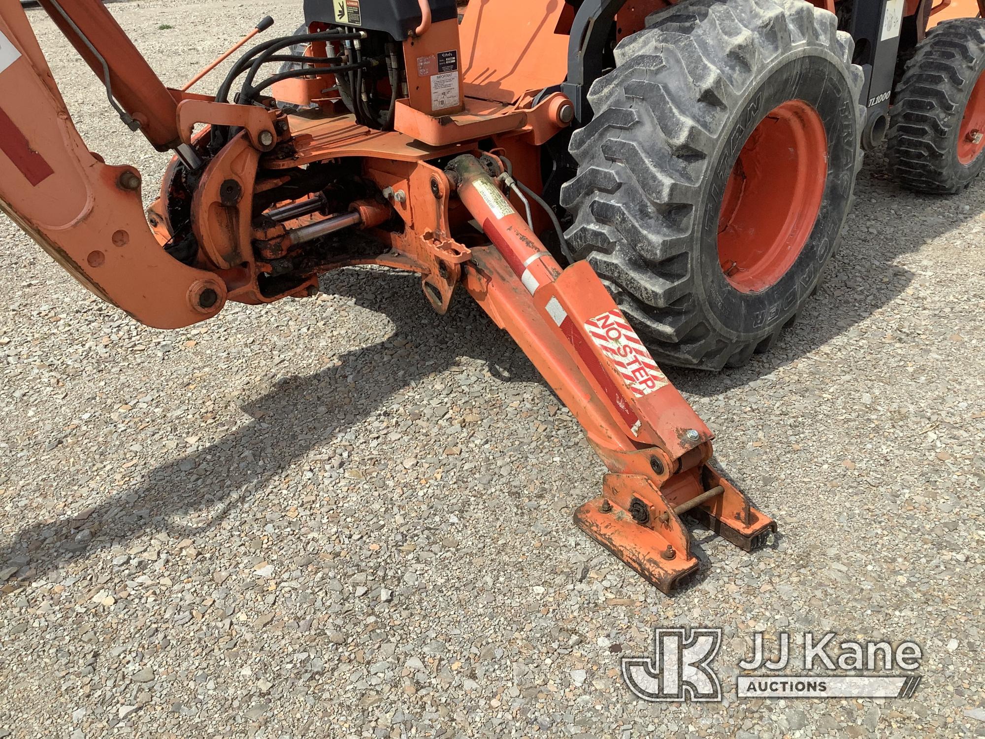 (Smock, PA) 2015 Kubota L45 Mini Tractor Loader Backhoe Runs, Moves & Operates