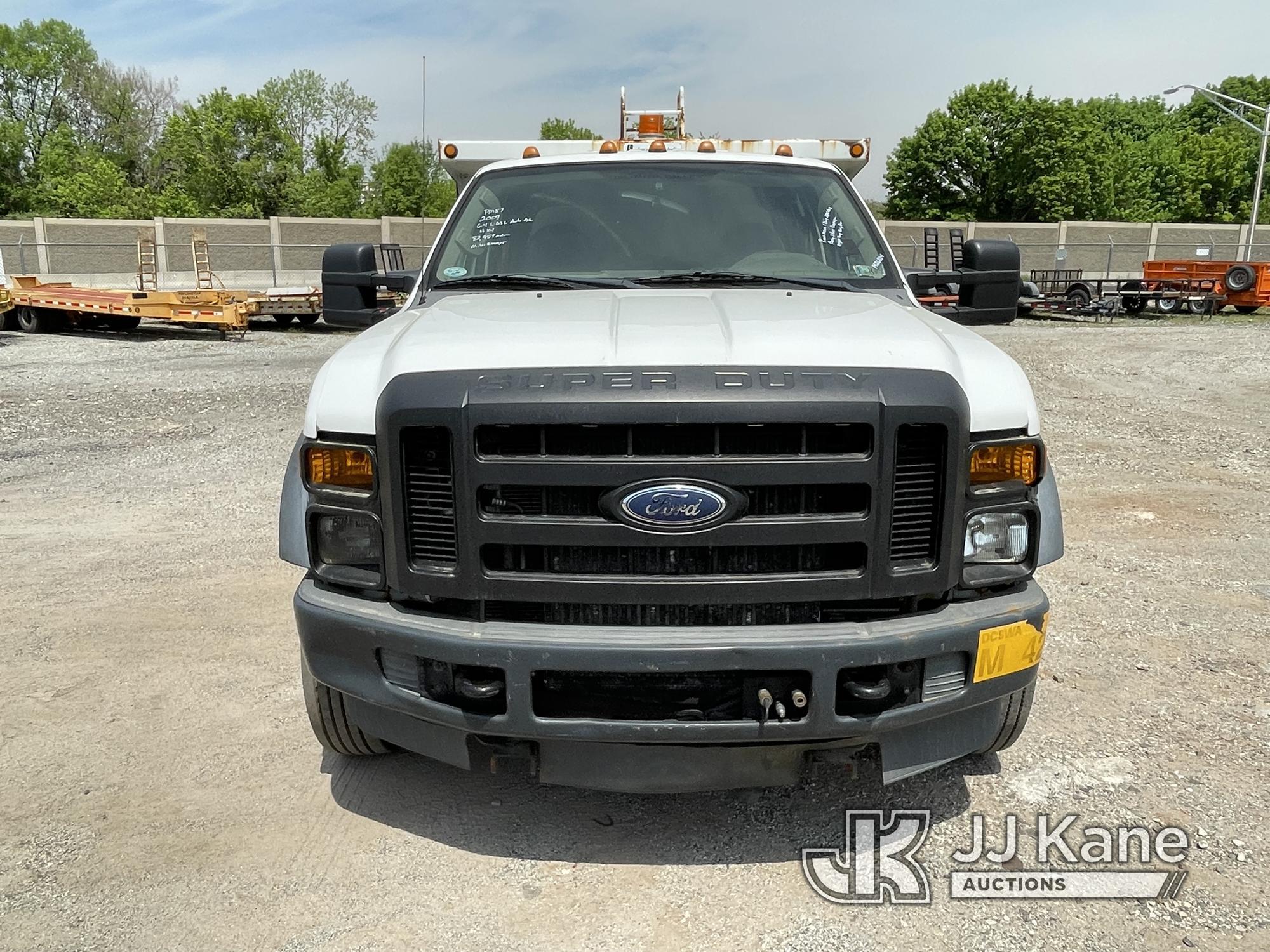 (Plymouth Meeting, PA) 2009 Ford F550 4x4 Crew-Cab Dump Truck Runs Moves & Dump Operates, Body & Rus