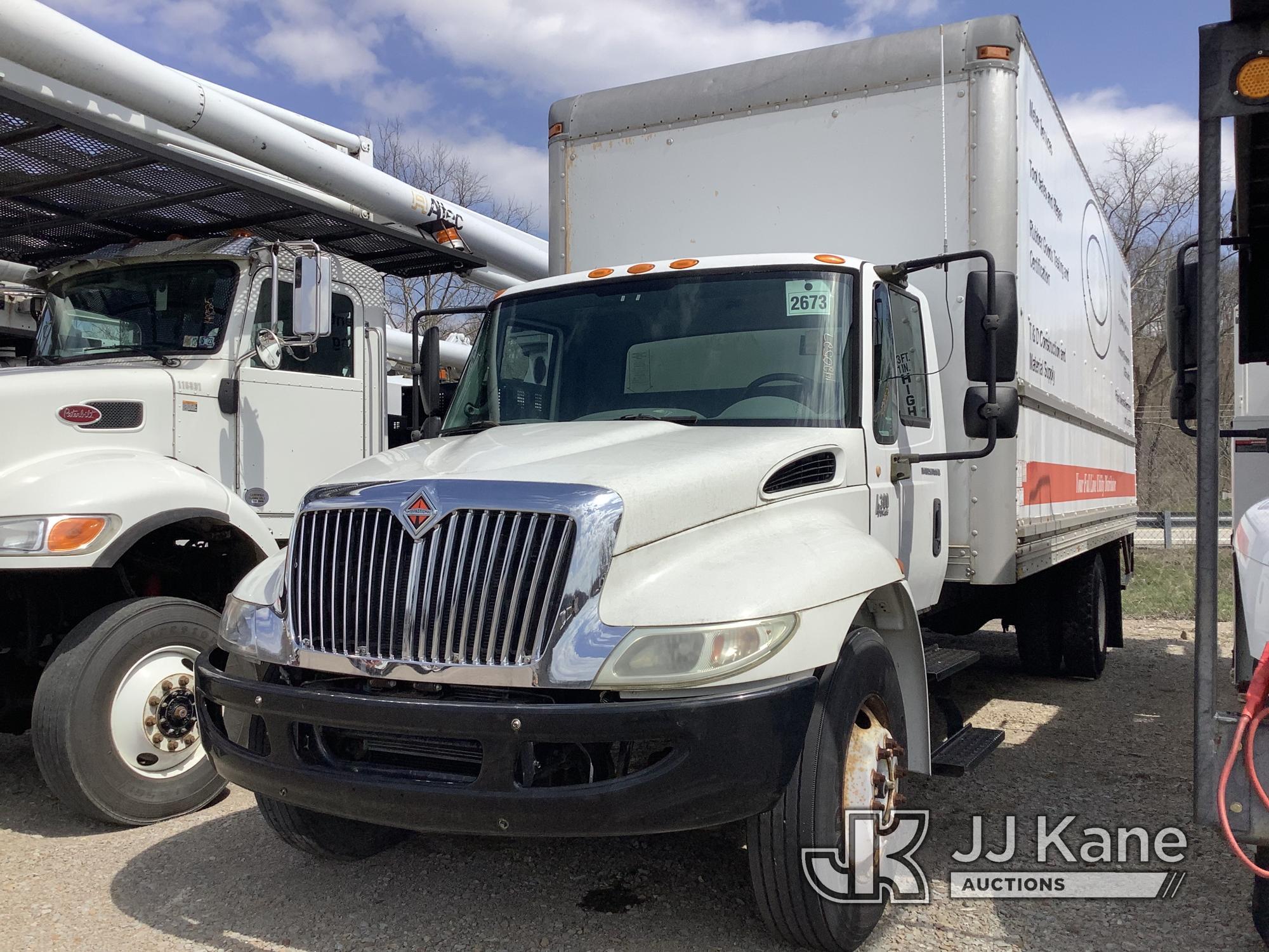 (Smock, PA) 2005 International 4300 Van Body Truck Not Running, Cranks Over, Condition Unknown, Rust