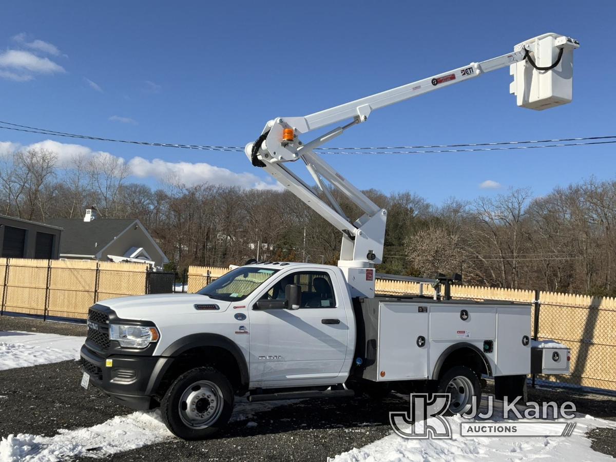 (Kings Park, NY) ETI ETC35SNT, Articulating & Telescopic Non-Insulated Bucket Truck mounted behind c