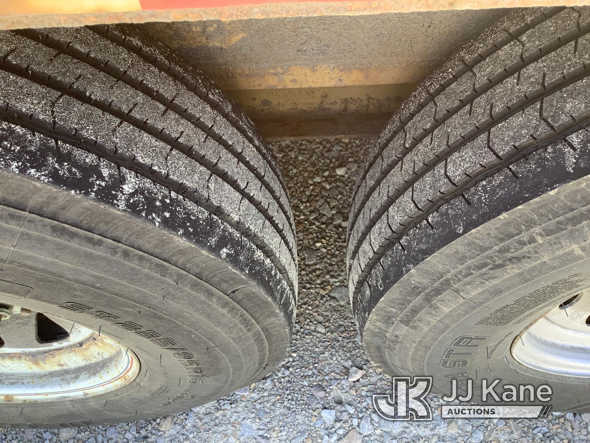 (Smock, PA) 2019 Monroe Towmaster T-12D T/A Tagalong Equipment Trailer Rust Damage