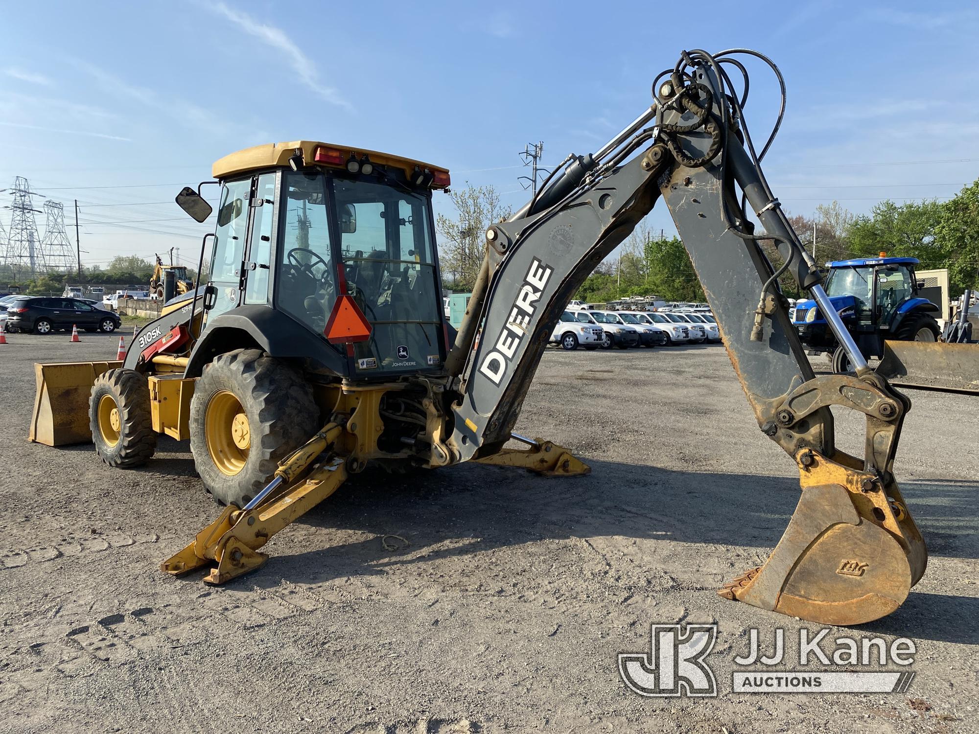 (Plymouth Meeting, PA) 2014 John Deere 310SK 4x4 Tractor Loader Backhoe No Title) (Runs Moves & Oper