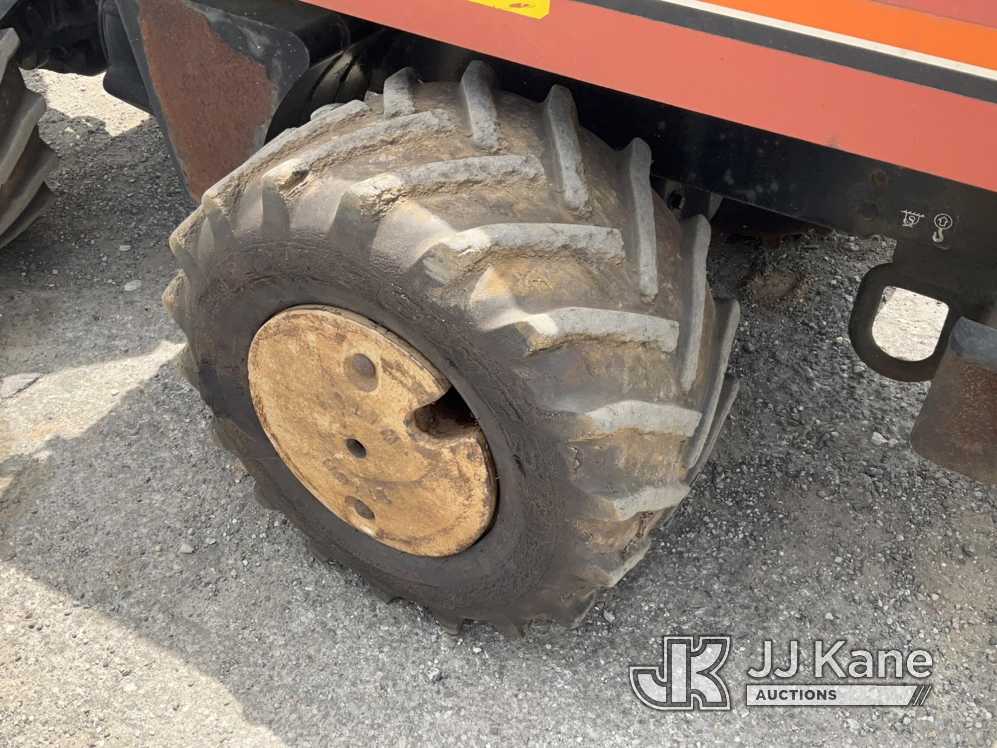 (Plymouth Meeting, PA) 2006 Ditch Witch 410SX Rubber Tired Vibratory Cable Plow/Trencher Runs, Moves