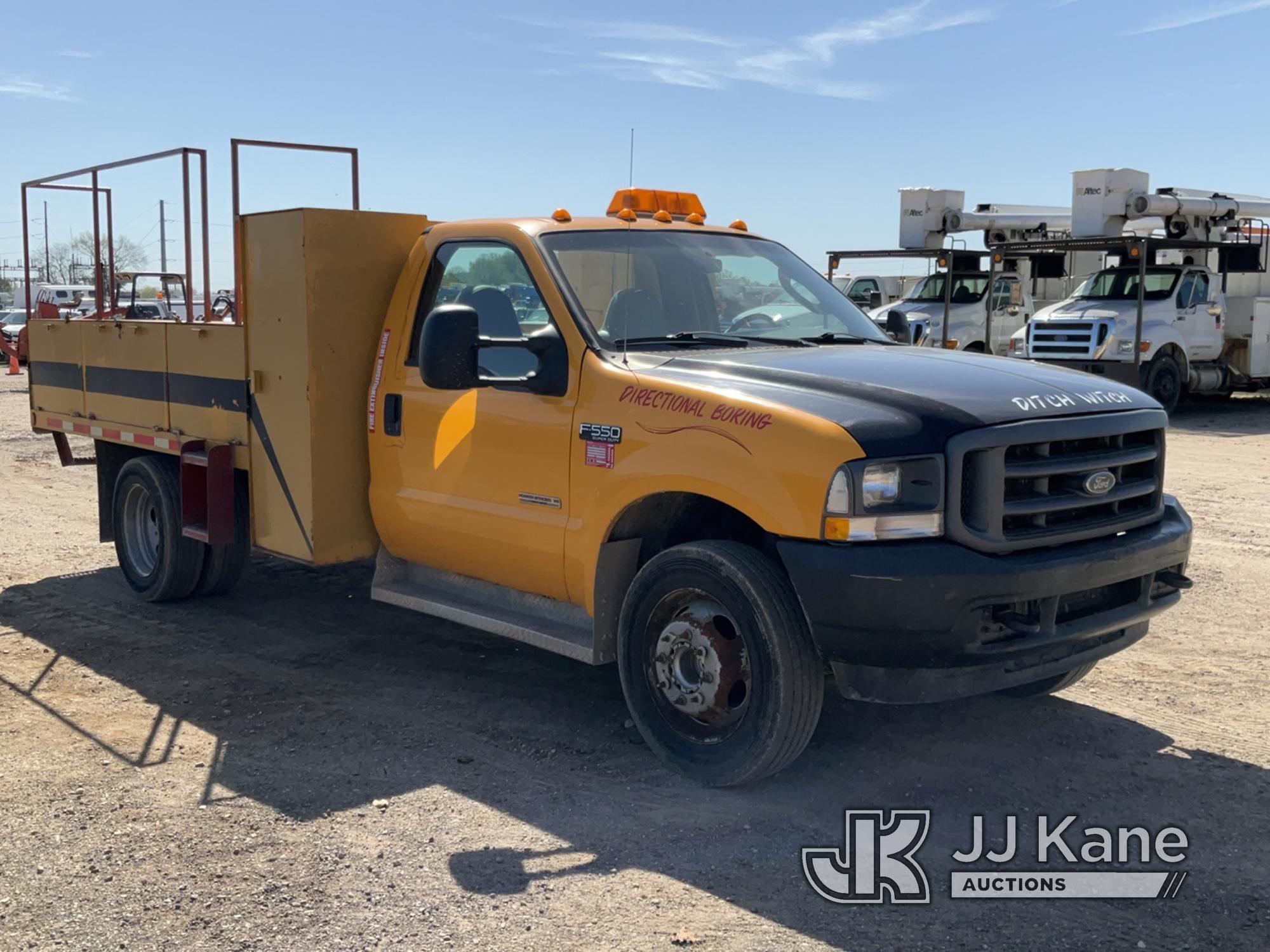 (Charlotte, MI) 2004 Ford F550 Flatbed/Service Truck Runs, Moves, Rust, Seller States: Newer Transmi