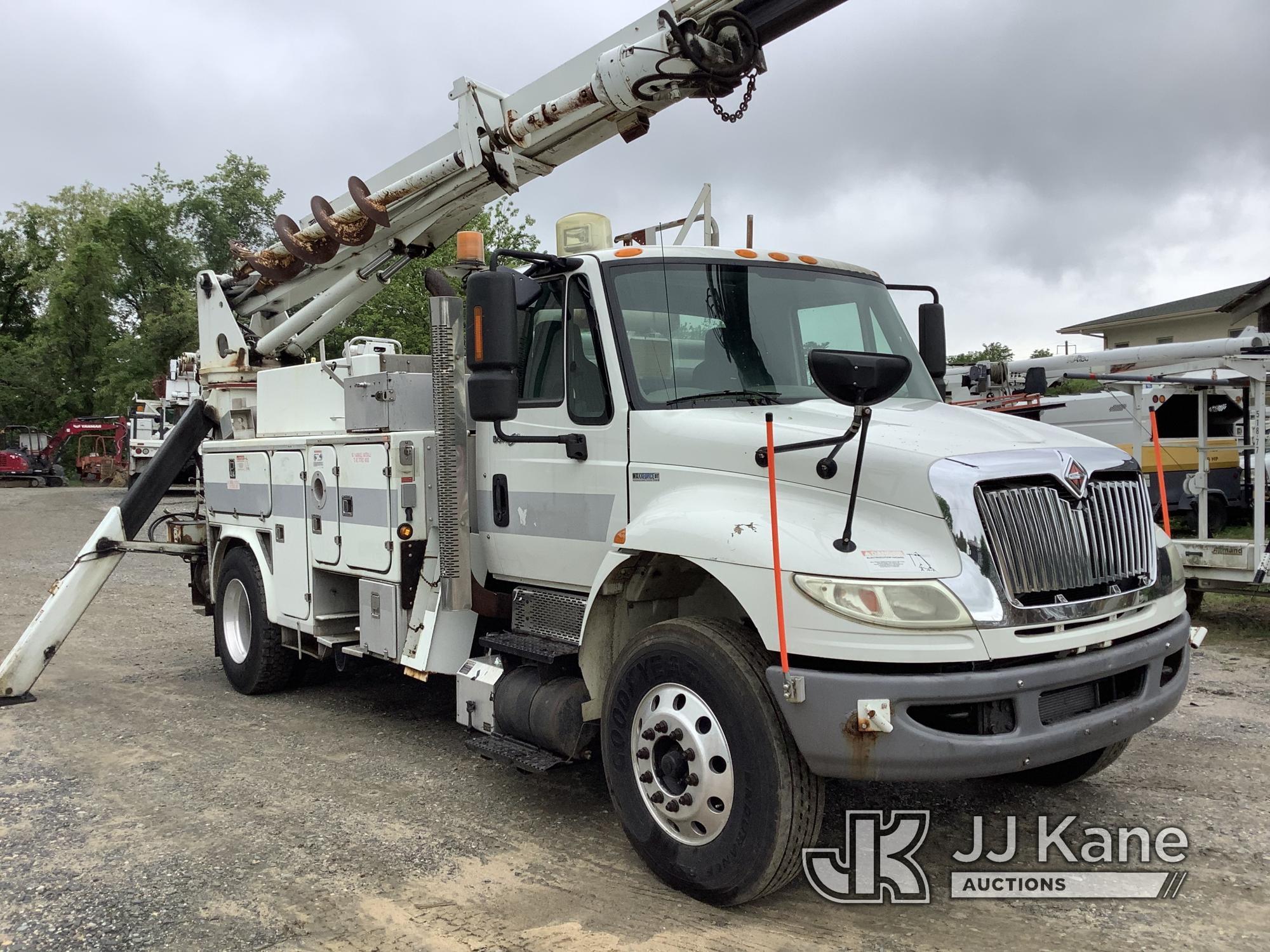 (Harmans, MD) Terex/Telelect Commander C4045, Digger Derrick rear mounted on 2011 International 4400