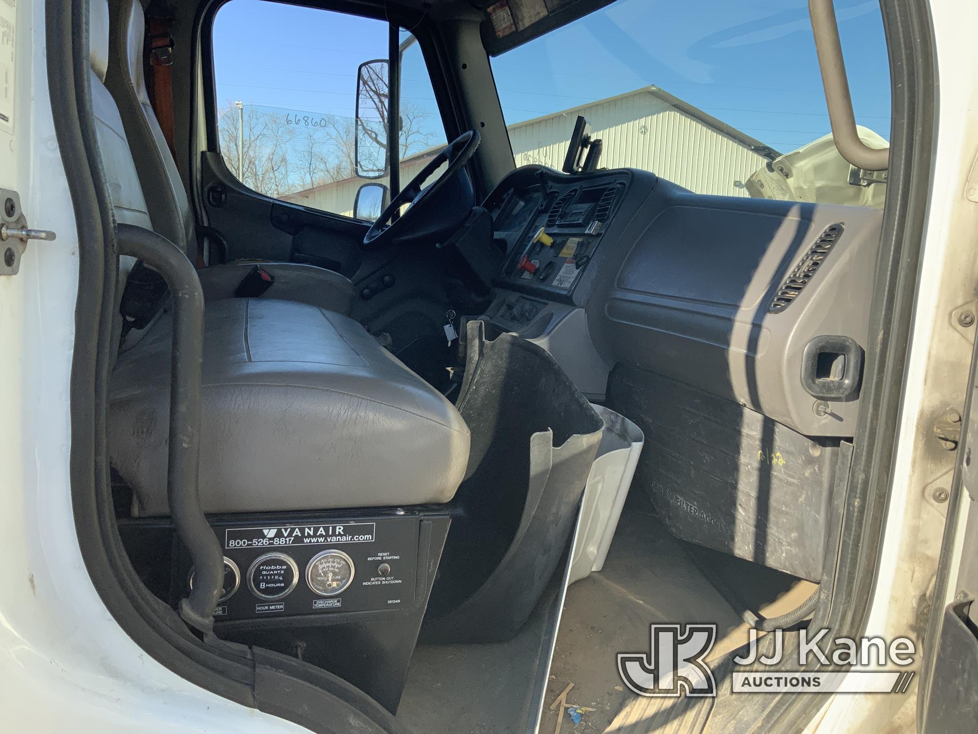 (Fort Wayne, IN) 2009 Freightliner M2 106 Enclosed Utility Truck Runs & Moves