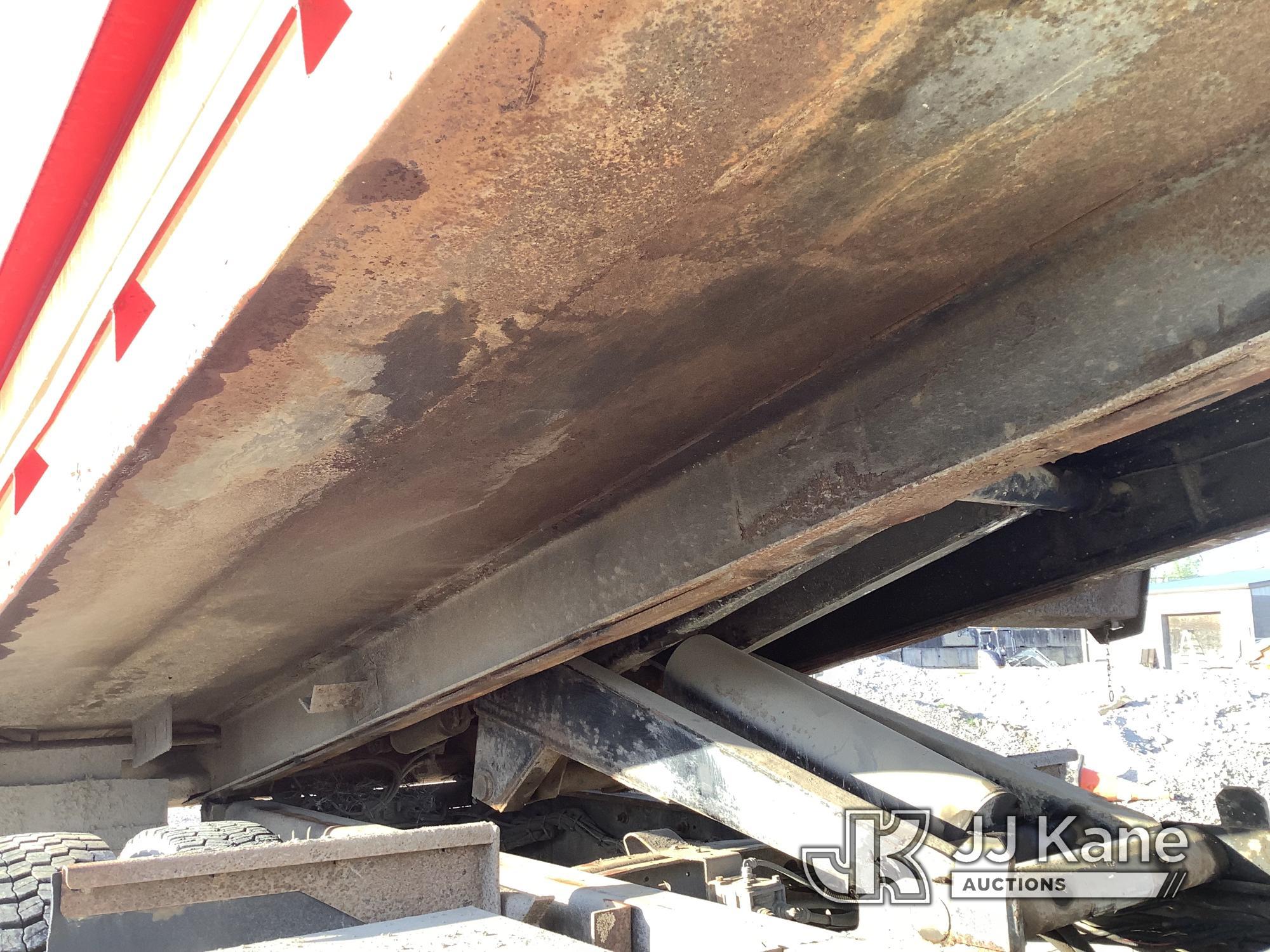 (Houston, PA) 2013 Ford F750 Dump Truck Runs, Moves & Operates, Check Engine Light On, Rust Damage