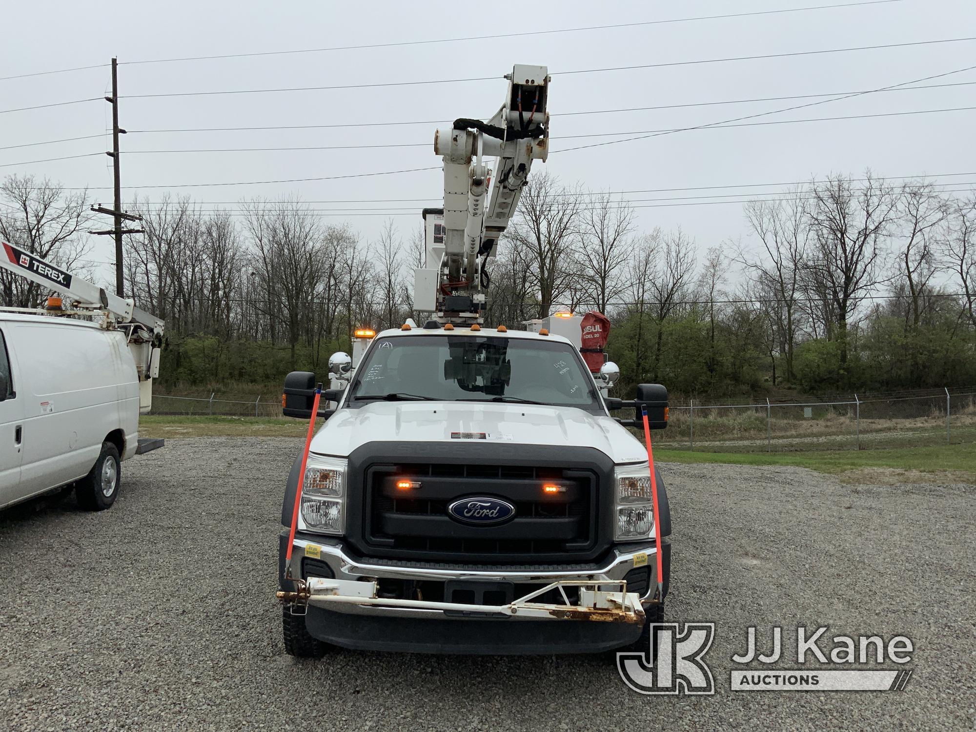 (Fort Wayne, IN) Altec AT40M, Articulating & Telescopic Material Handling Bucket Truck mounted behin