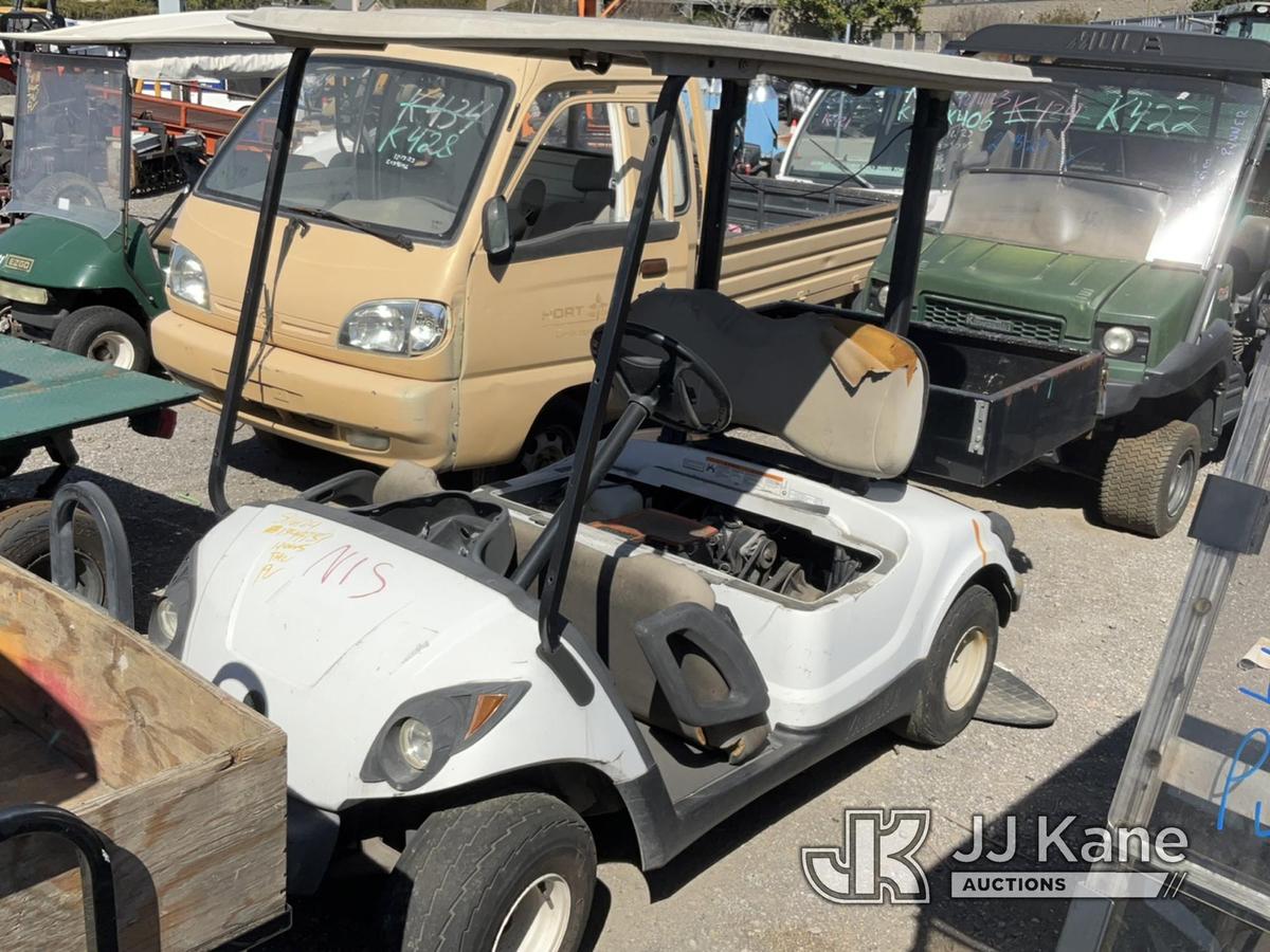 (Jurupa Valley, CA) Club Car Golf Cart Golf Cart Not Running , No Key, Missing Parts