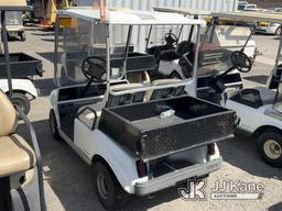 (Jurupa Valley, CA) 1996 Club Car Golf Cart Golf Cart Not Running , No Key , Missing Parts