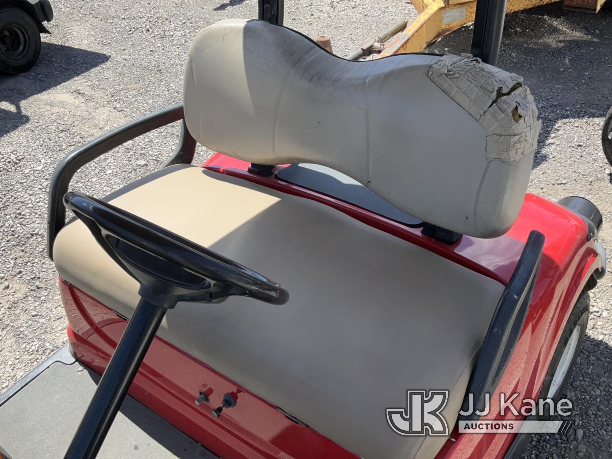 (Jurupa Valley, CA) 2011 Yamaha Golf Cart Not Running , No Key, Missing Parts