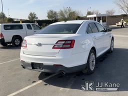 (Jurupa Valley, CA) 2015 Ford Taurus 4-Door Sedan Runs & Moves) (Check Engine Light Is On, Missing B