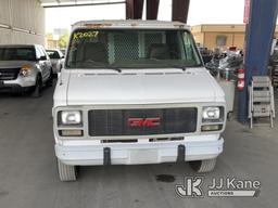 (Jurupa Valley, CA) 1995 GMC Vandura Cargo Van Runs & Moves, Body Rust , Missing Exterior Mirrors