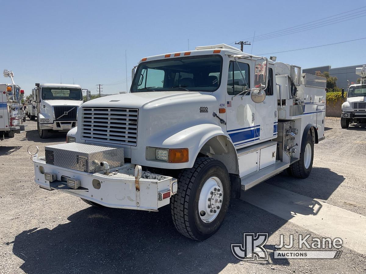 (Jurupa Valley, CA) 1998 International 4800 4x4 Pumper/Fire Truck Runs & Moves