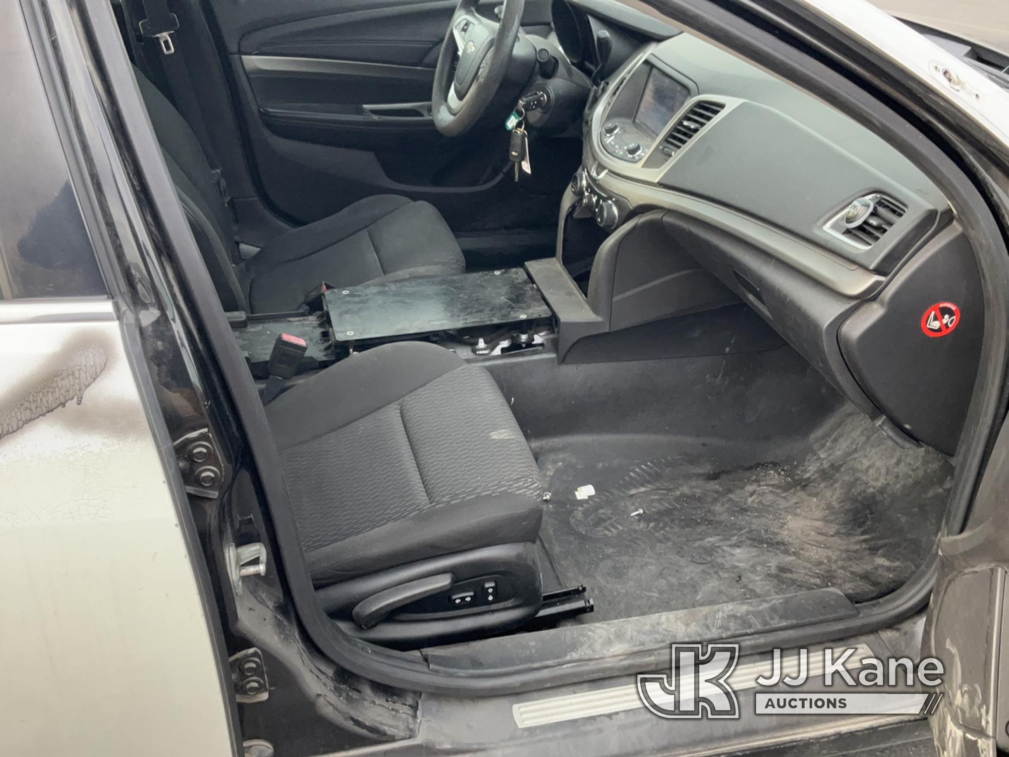 (Jurupa Valley, CA) 2014 Chevrolet Caprice 4-Door Sedan Runs & Moves, Interior Is Stripped Of Parts