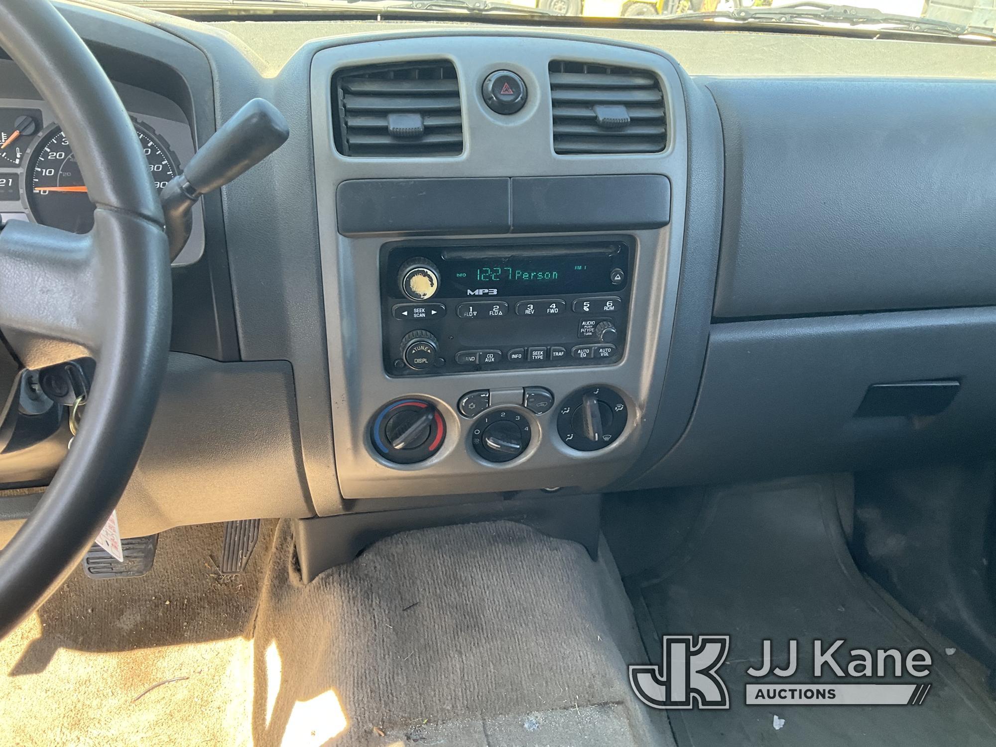 (Jurupa Valley, CA) 2005 Chevrolet Colorado Extended-Cab Pickup Truck Runs & Moves, Airbag Light On