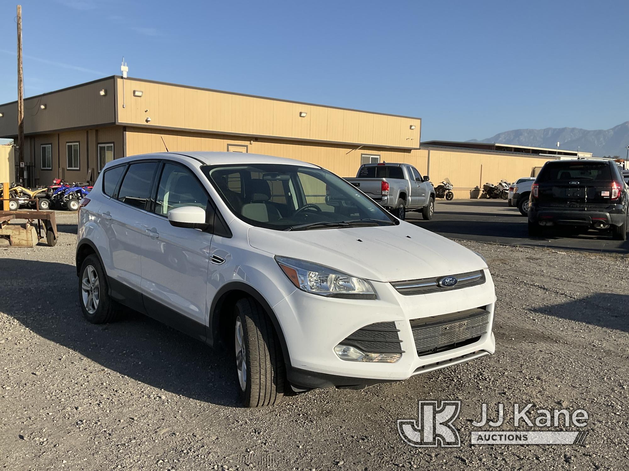 (Jurupa Valley, CA) 2014 Ford Escape AWD Sport Utility Vehicle Not Running, Has Check Engine Light O