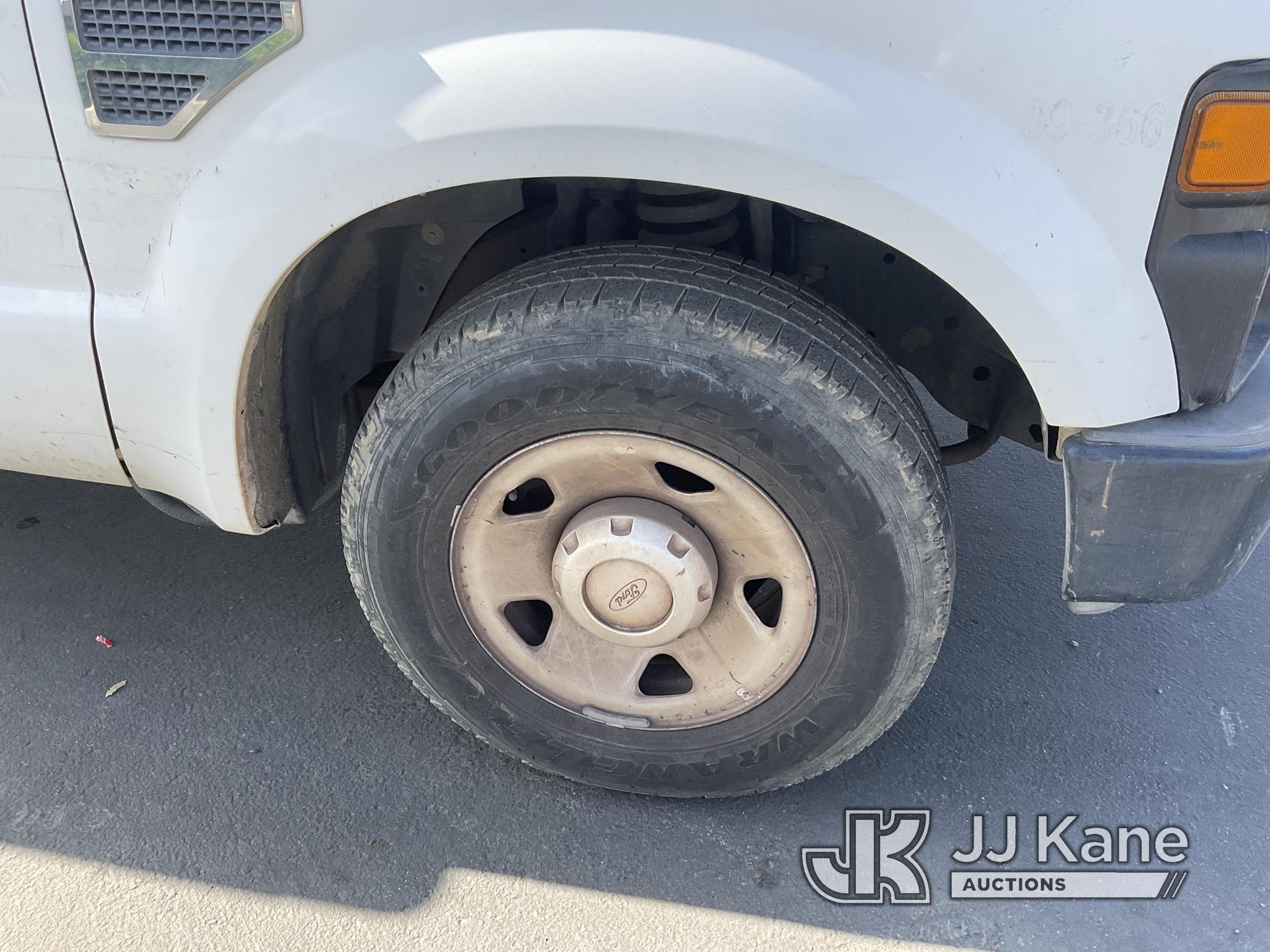 (Jurupa Valley, CA) 2008 Ford F250 XL Cab & Chassis Runs & Moves, Not Clearing Drive Cycle