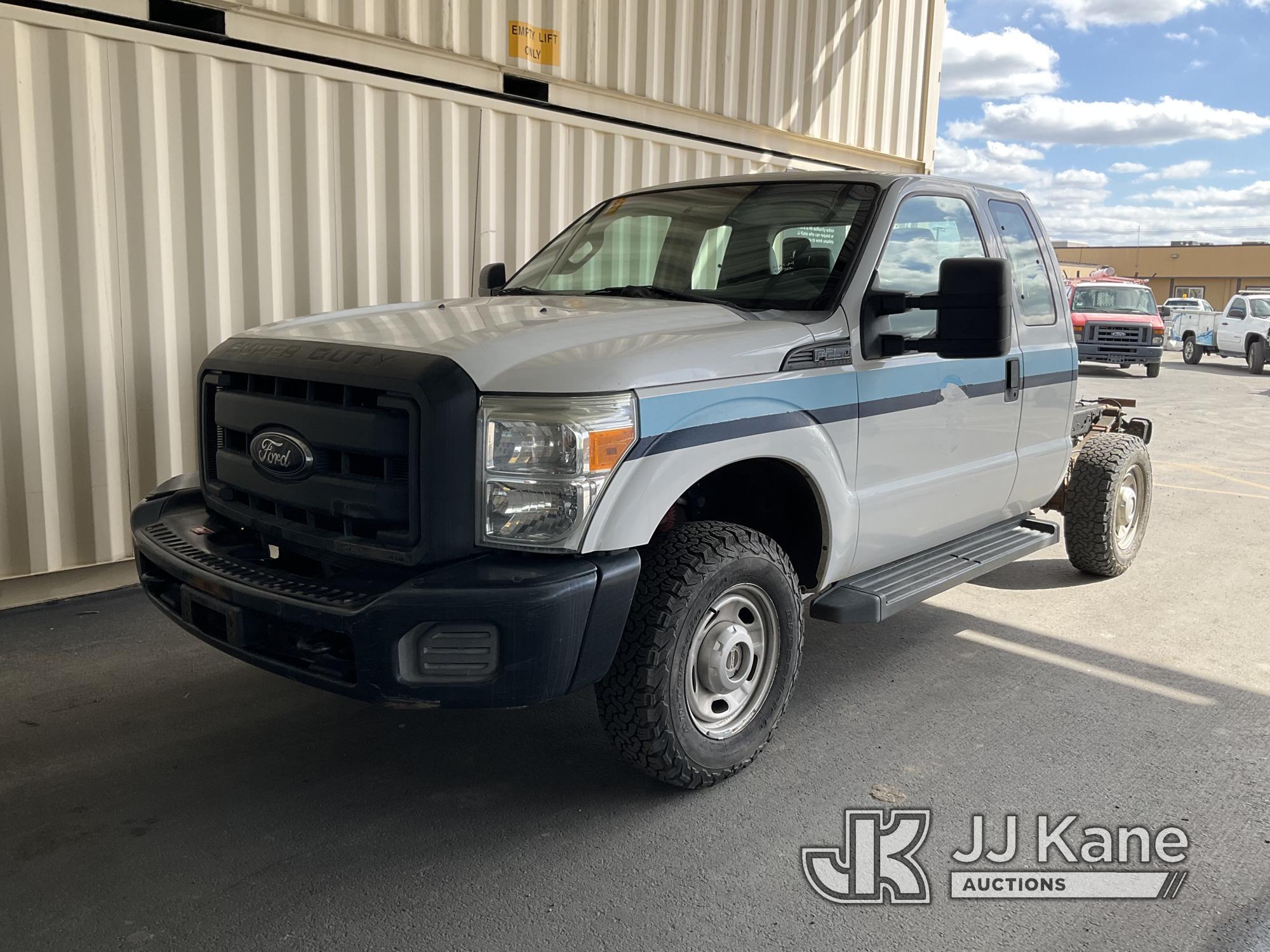 (Jurupa Valley, CA) 2012 Ford F250 4x4 Cab & Chassis Runs & Moves