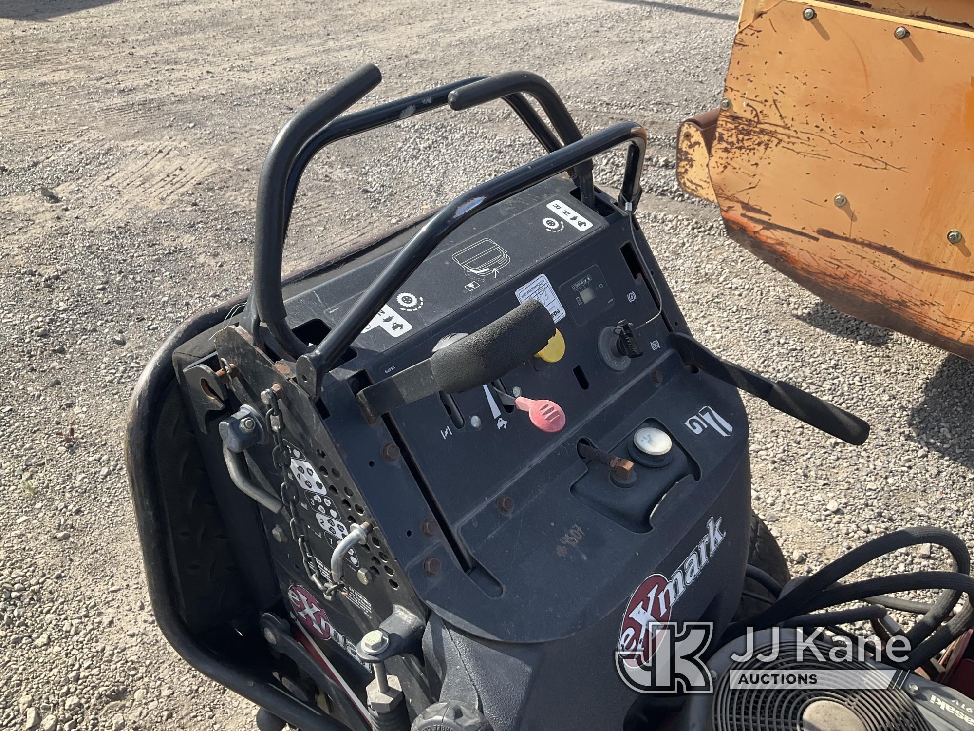 (Jurupa Valley, CA) Exmark 52 in Ride On Mower Not Running, True Hours Unknown